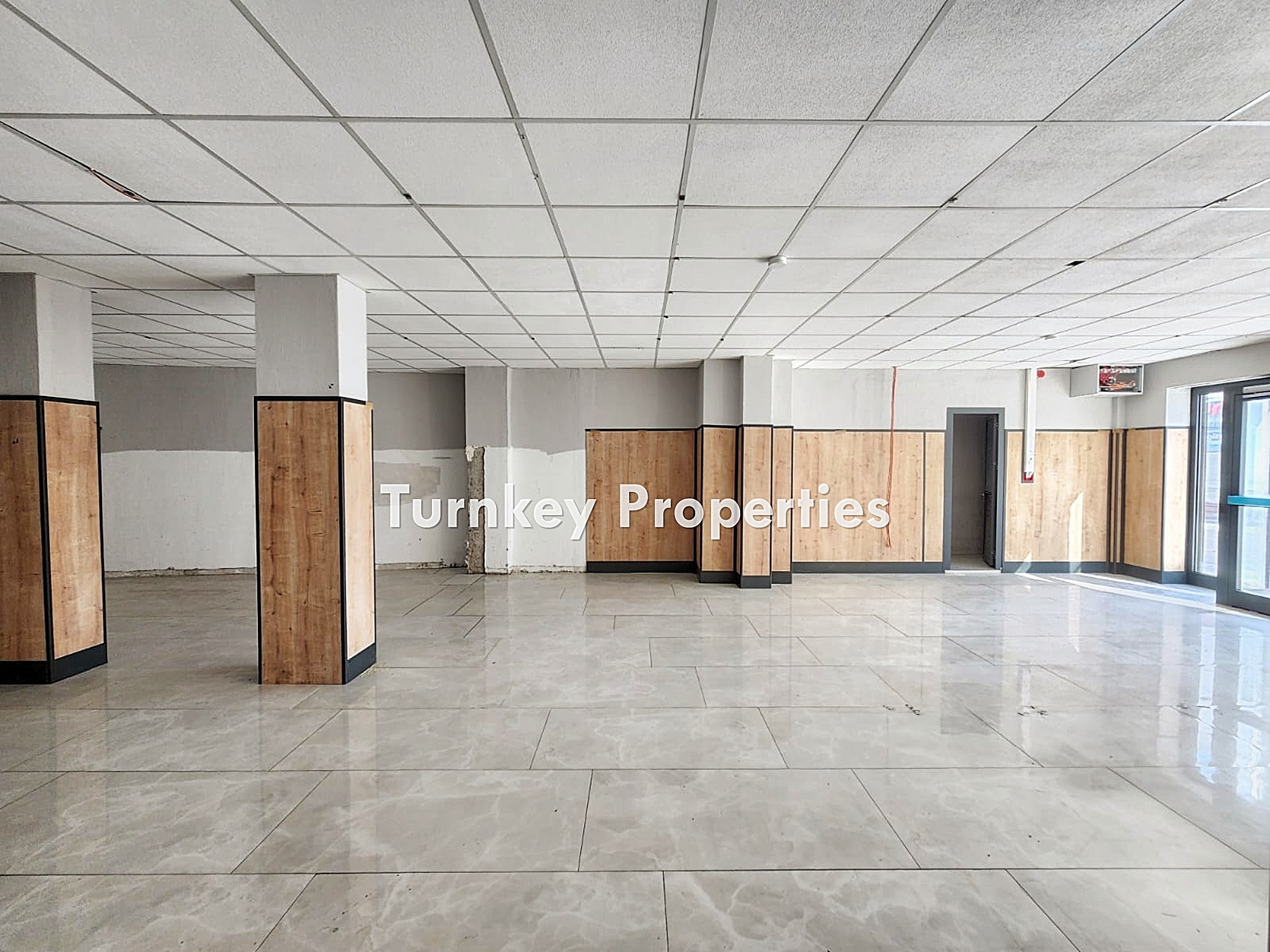 Bodrum Merkez Cevat Şakir Caddesi’nde Kiralık İşyeri Ana Güzergâh