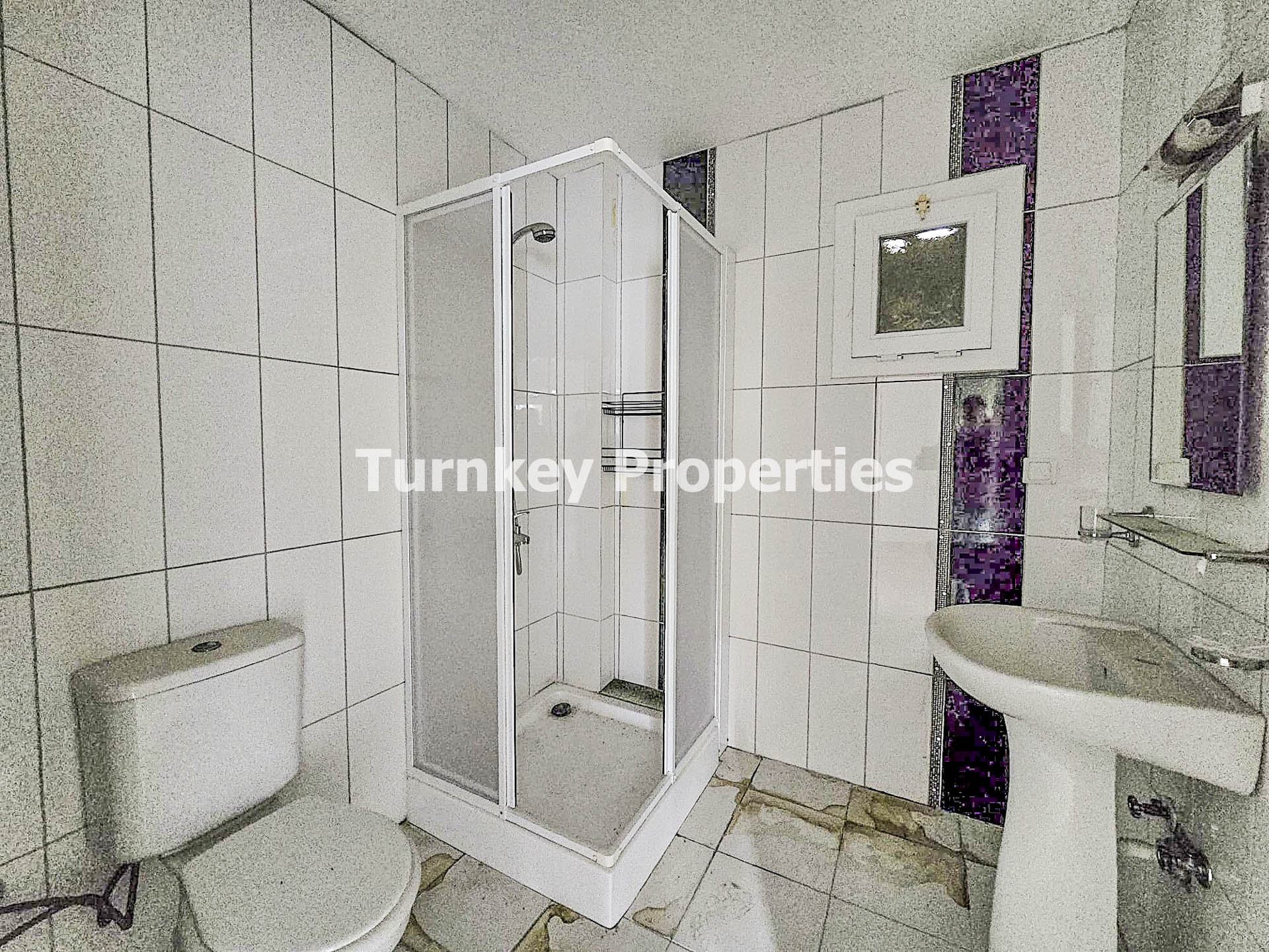 Dörttepe Sığırtmaç Satılık 2+1 Daire Göl Manzaralı Üst Katlı Ev