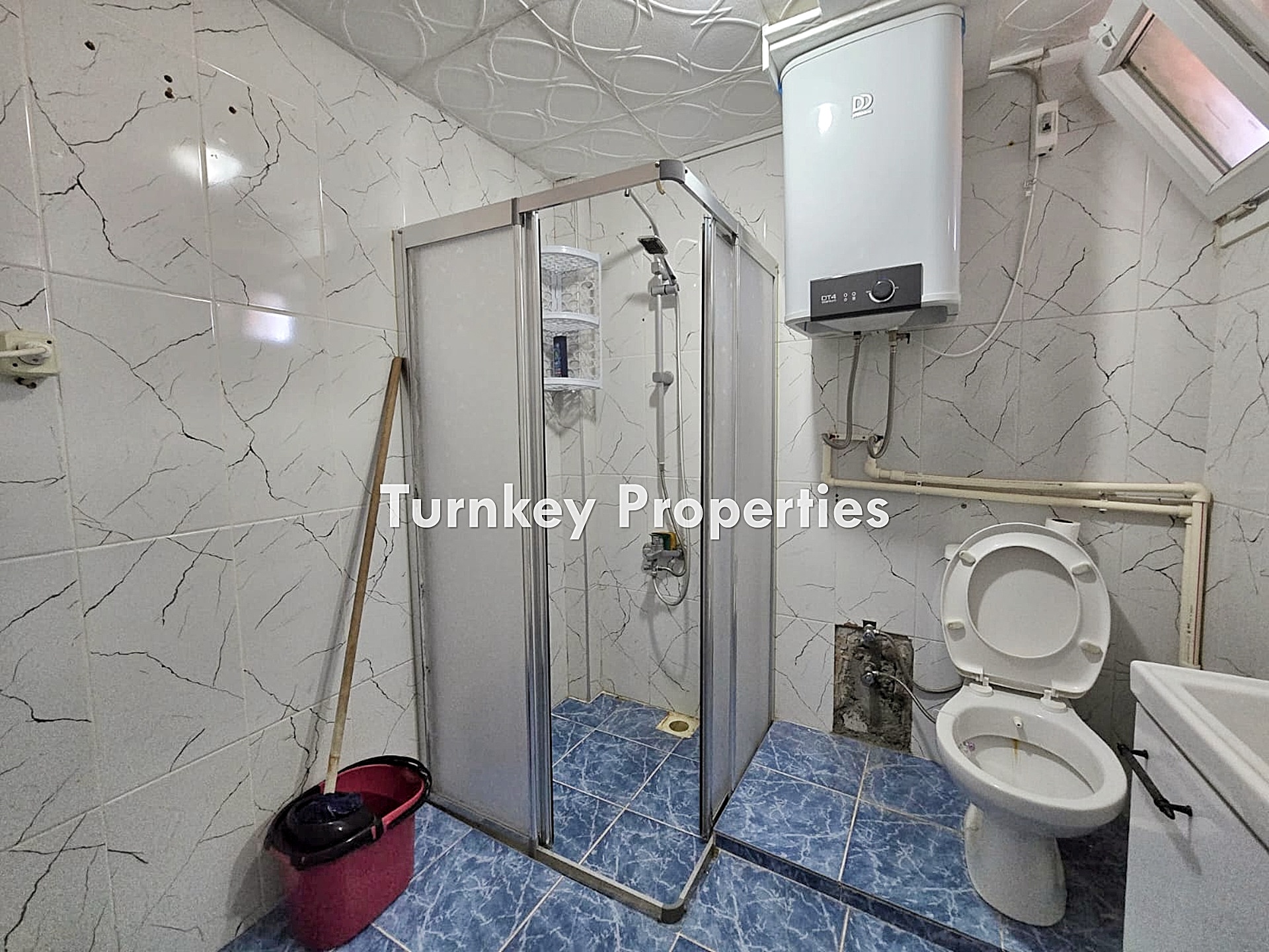 Milas Merkez Satılık Daire 2. Kat Ayrı Mutfaklı, Kışla Caddesi