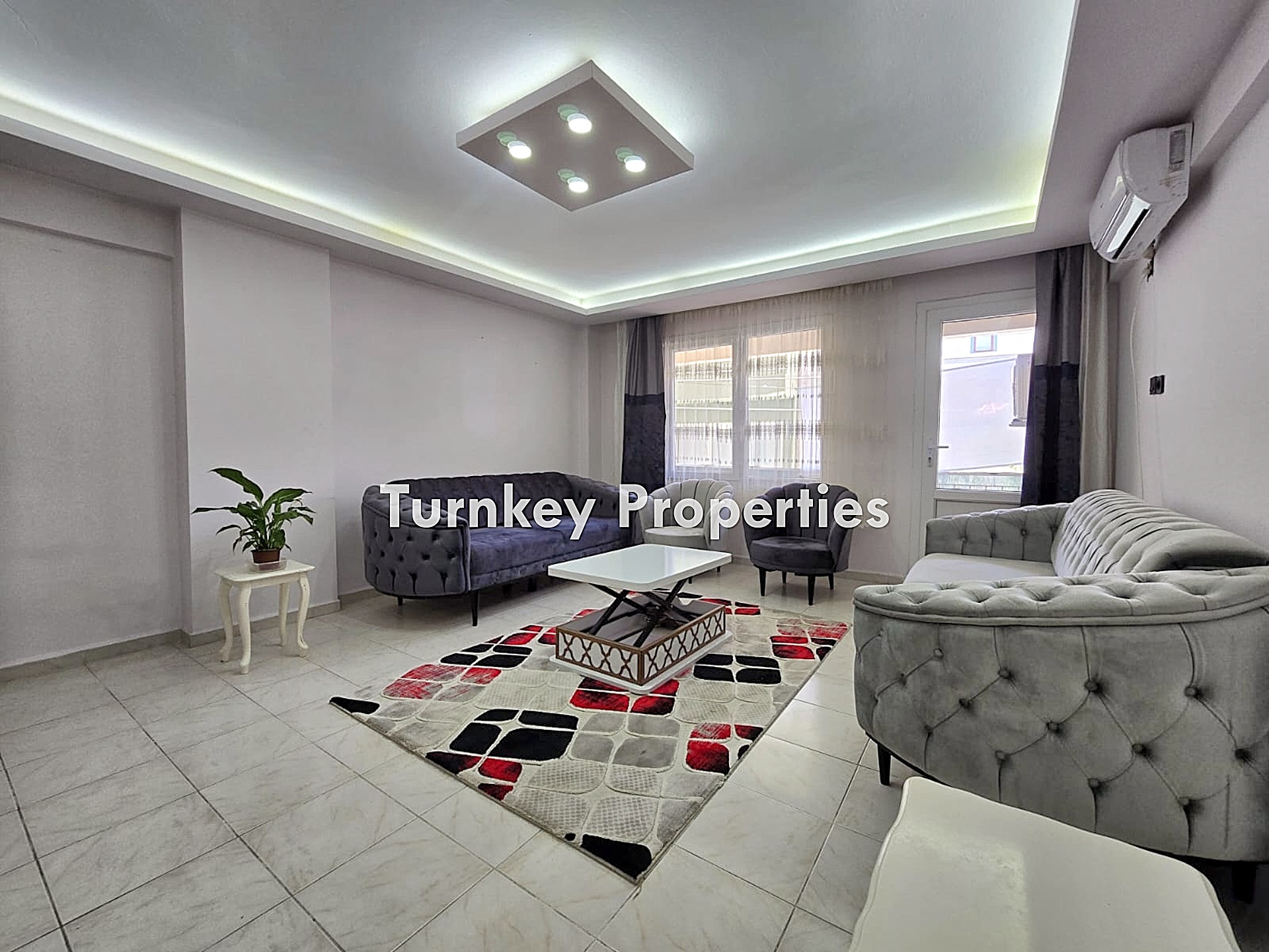 Milas Merkez Satılık Daire 2. Kat Ayrı Mutfaklı, Kışla Caddesi