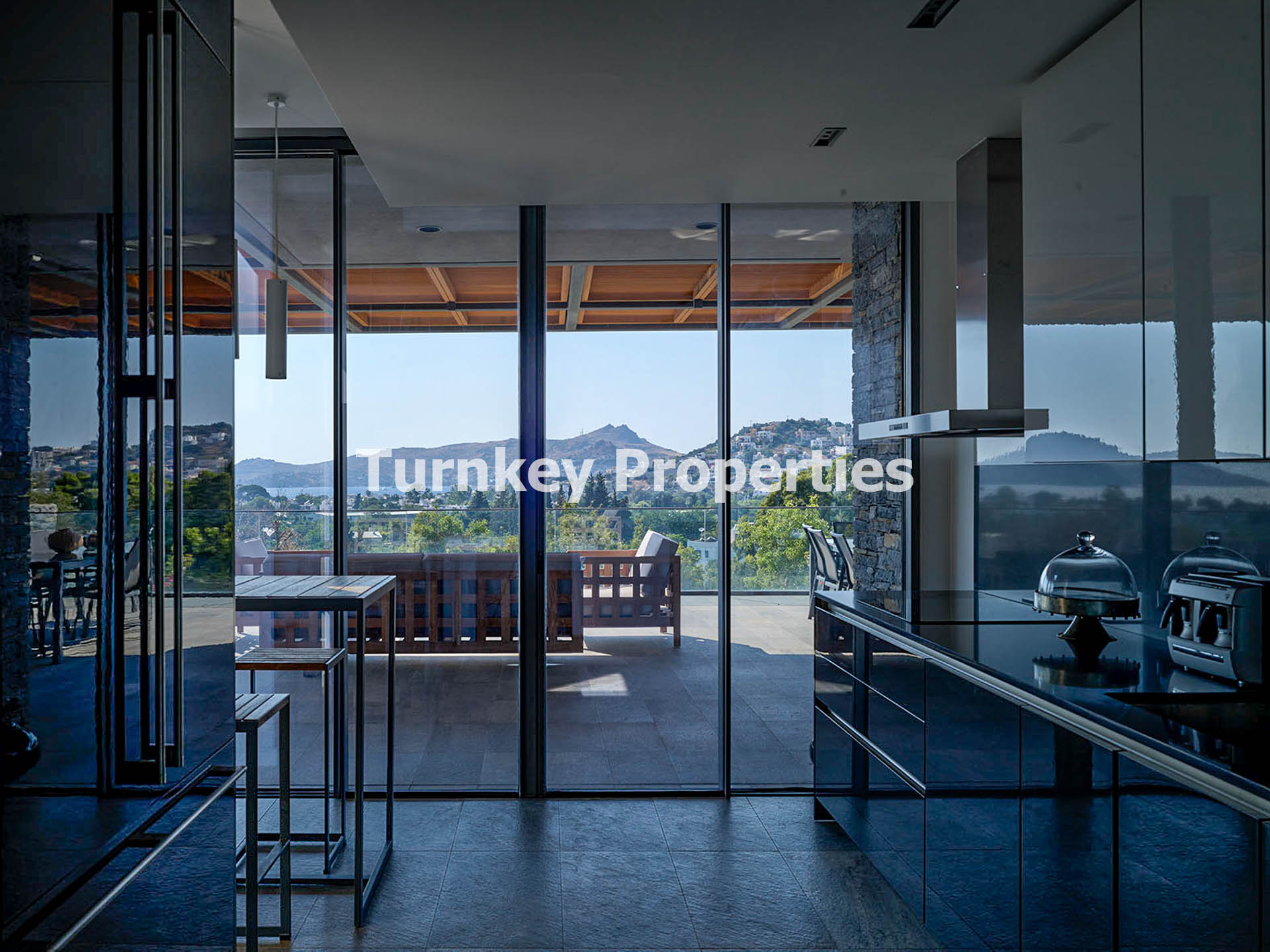 Yalıkavak Satılık Villa Ultra Lüks Deniz Manzaralı Prestijli Site