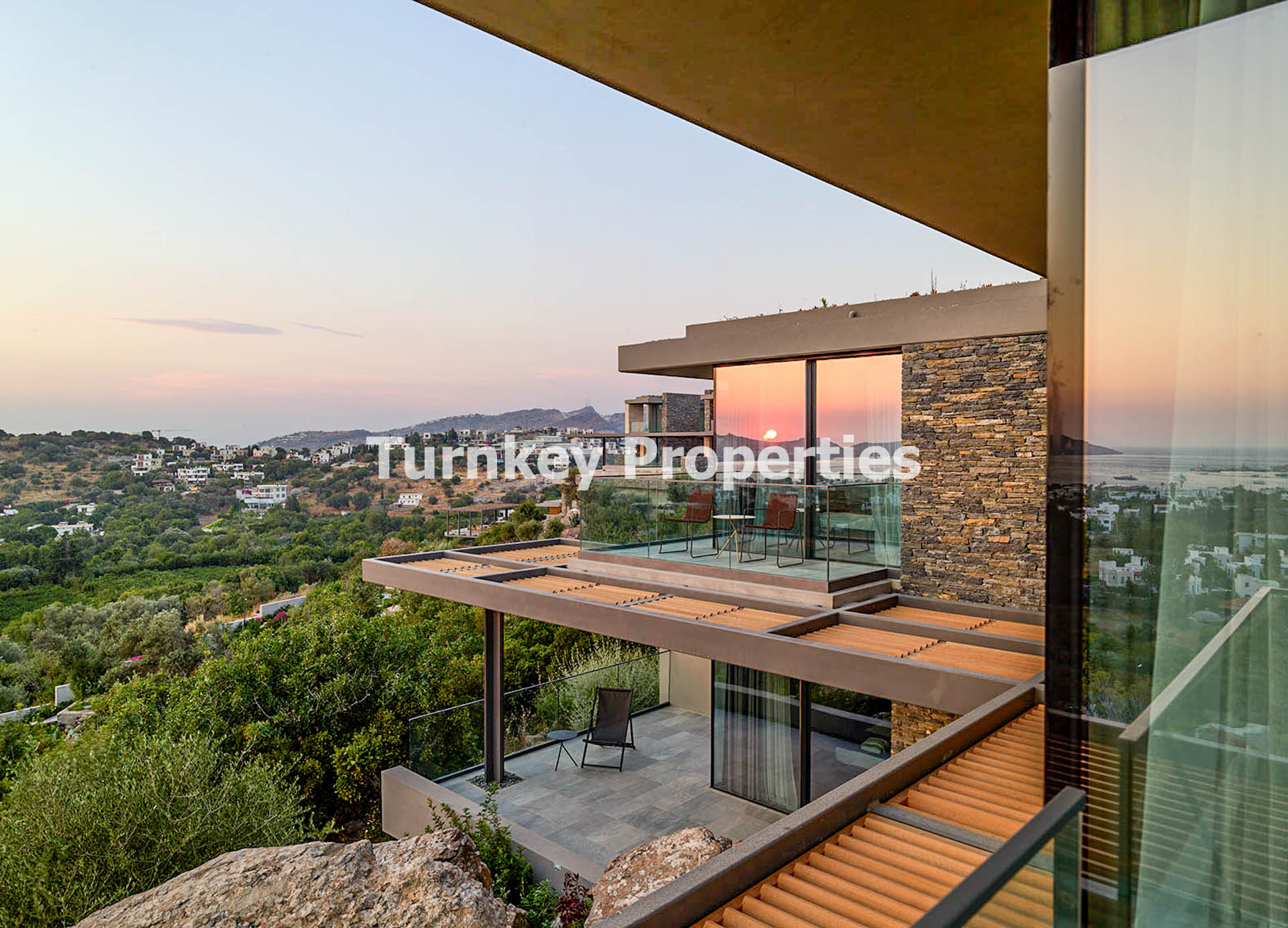 Yalıkavak Satılık Villa Ultra Lüks Deniz Manzaralı Prestijli Site