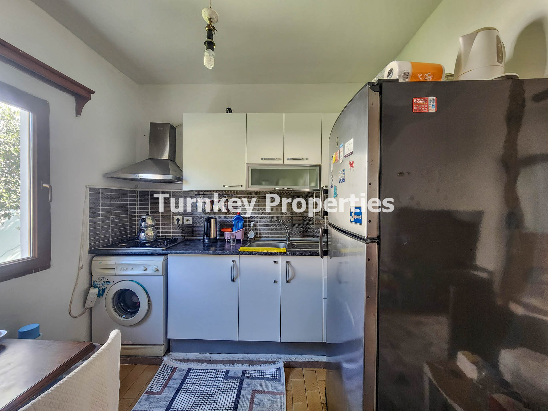 Akyarlar Karaincir satılık villa Denize 300 Metre Müstakil 2+1 Ev