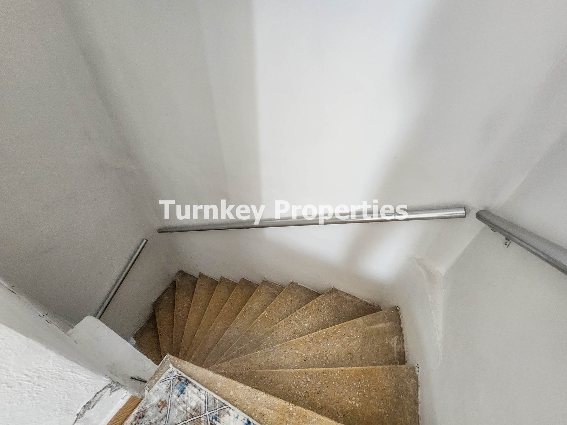 Akyarlar Karaincir satılık villa Denize 300 Metre Müstakil 2+1 Ev