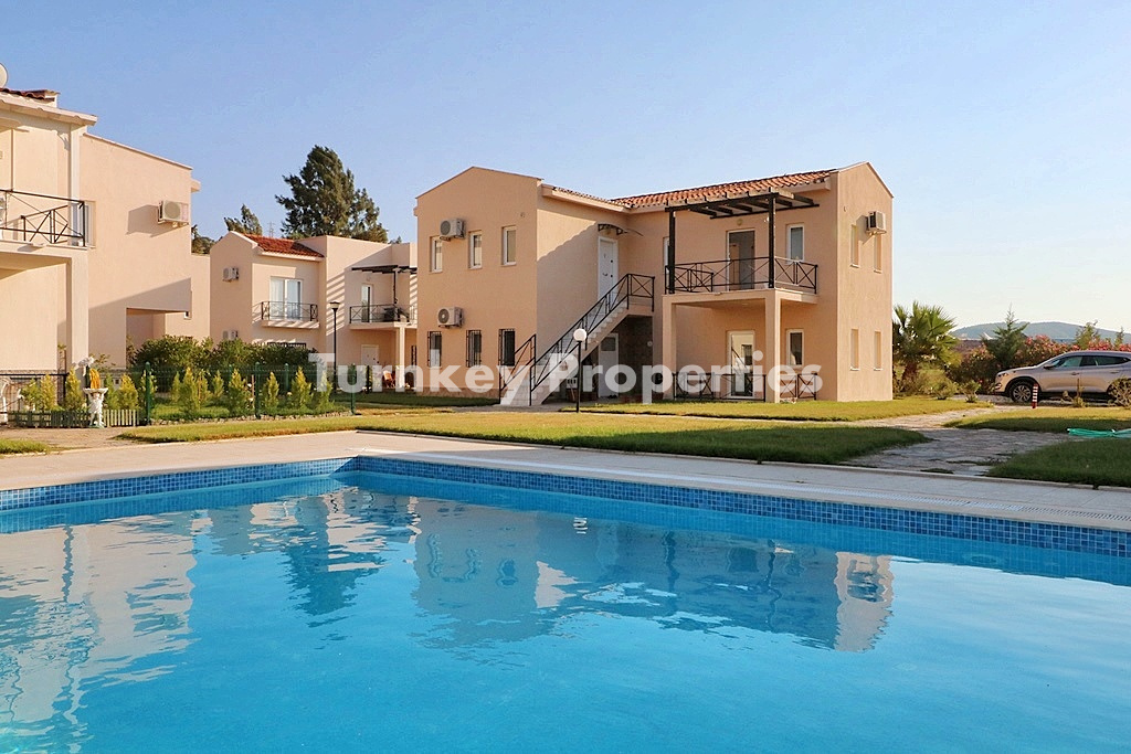 Milas Meşelik Satılık Daire Havuz Manzaralı Site İçinde Üst Kat