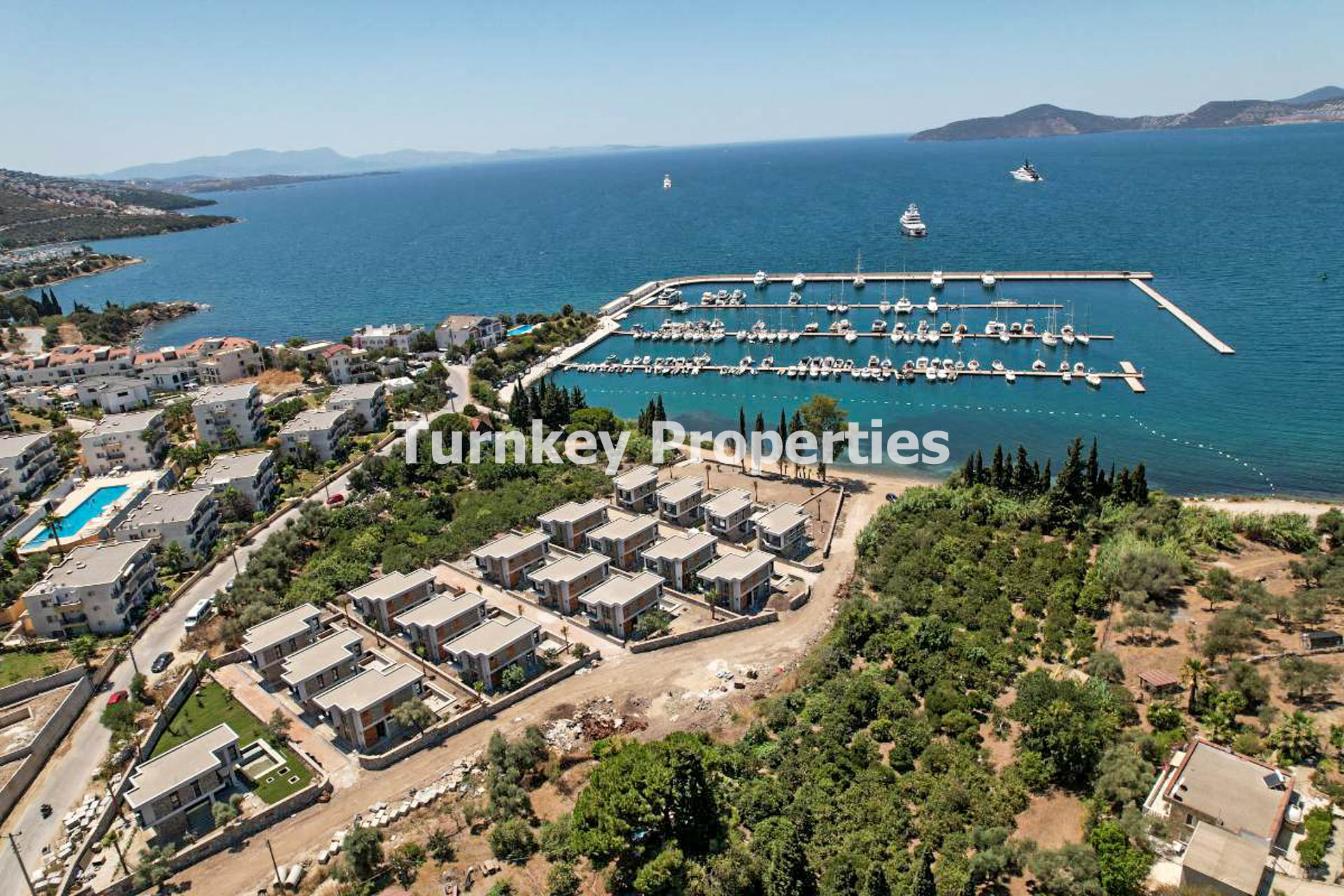 Güllük Milas Satılık Villa Denize Sıfır Özel Plajlı Havuzlu Proje