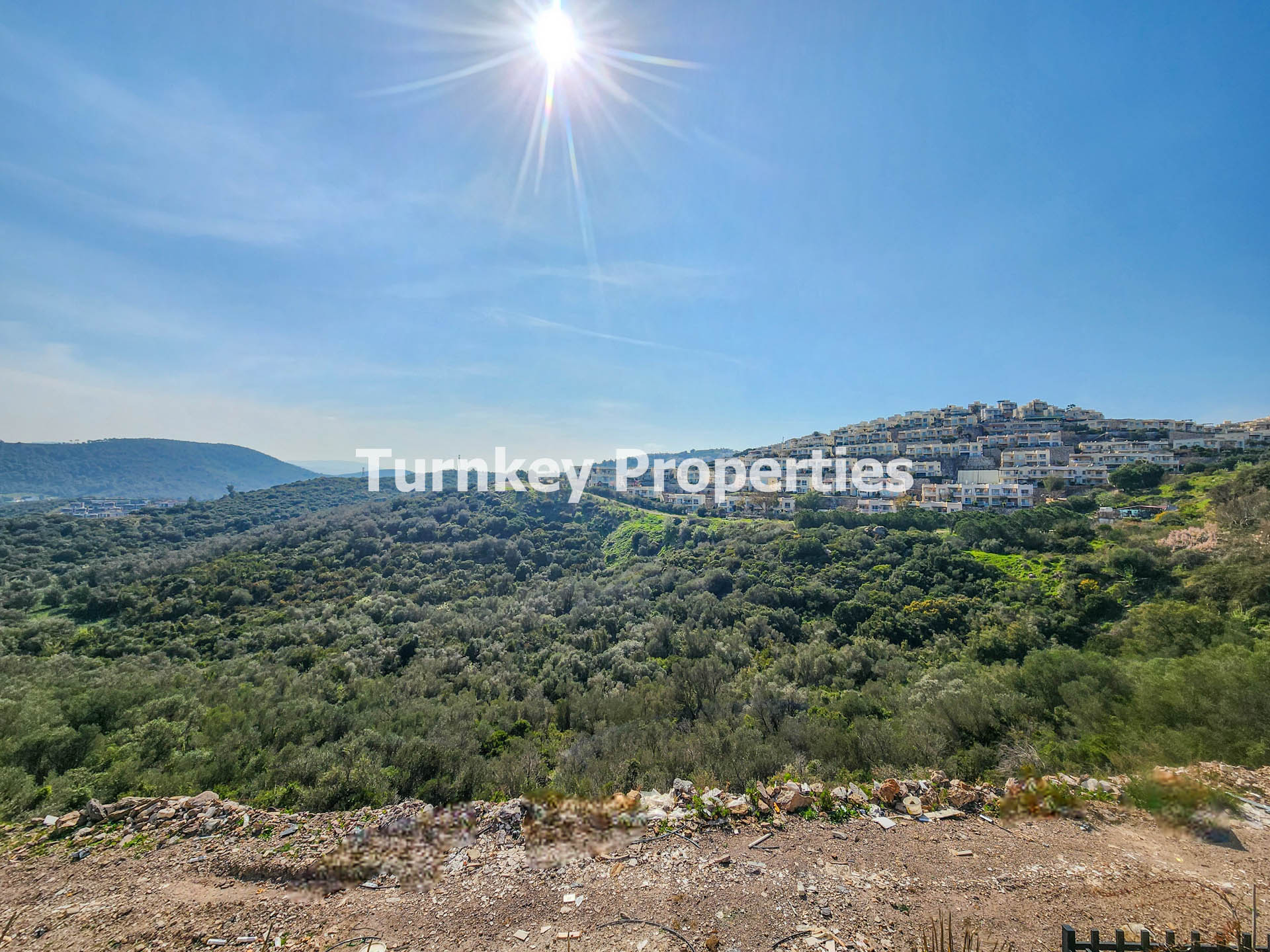 Adabükü Satılık Villa 3+1 Modern Tasarımlı Doğa Manzaralı Cepheli