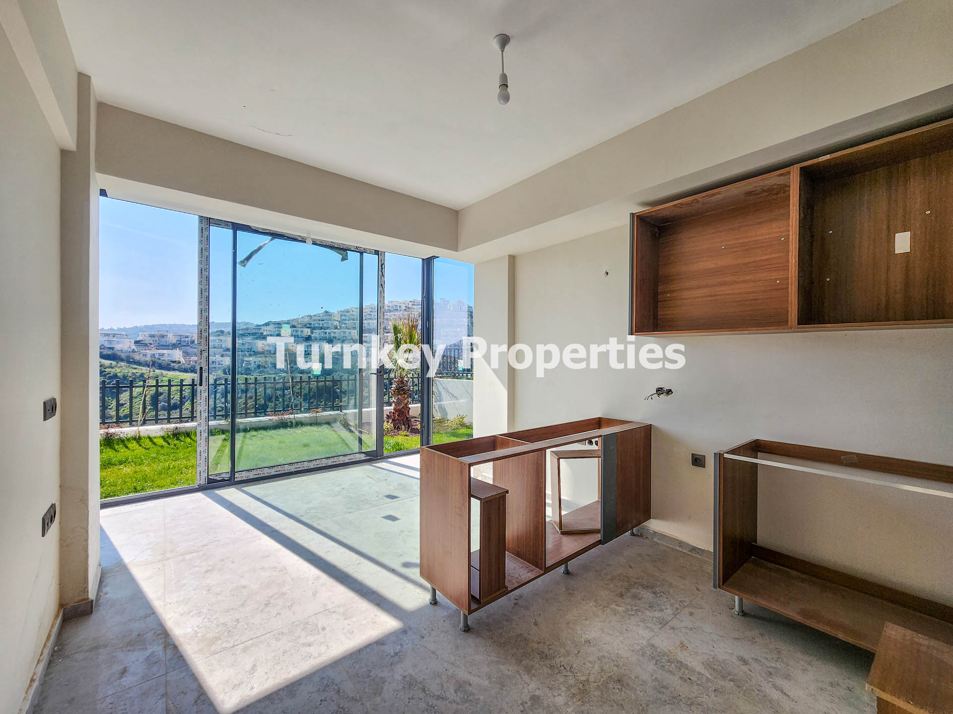 Adabükü Satılık Villa 3+1 Modern Tasarımlı Doğa Manzaralı Cepheli