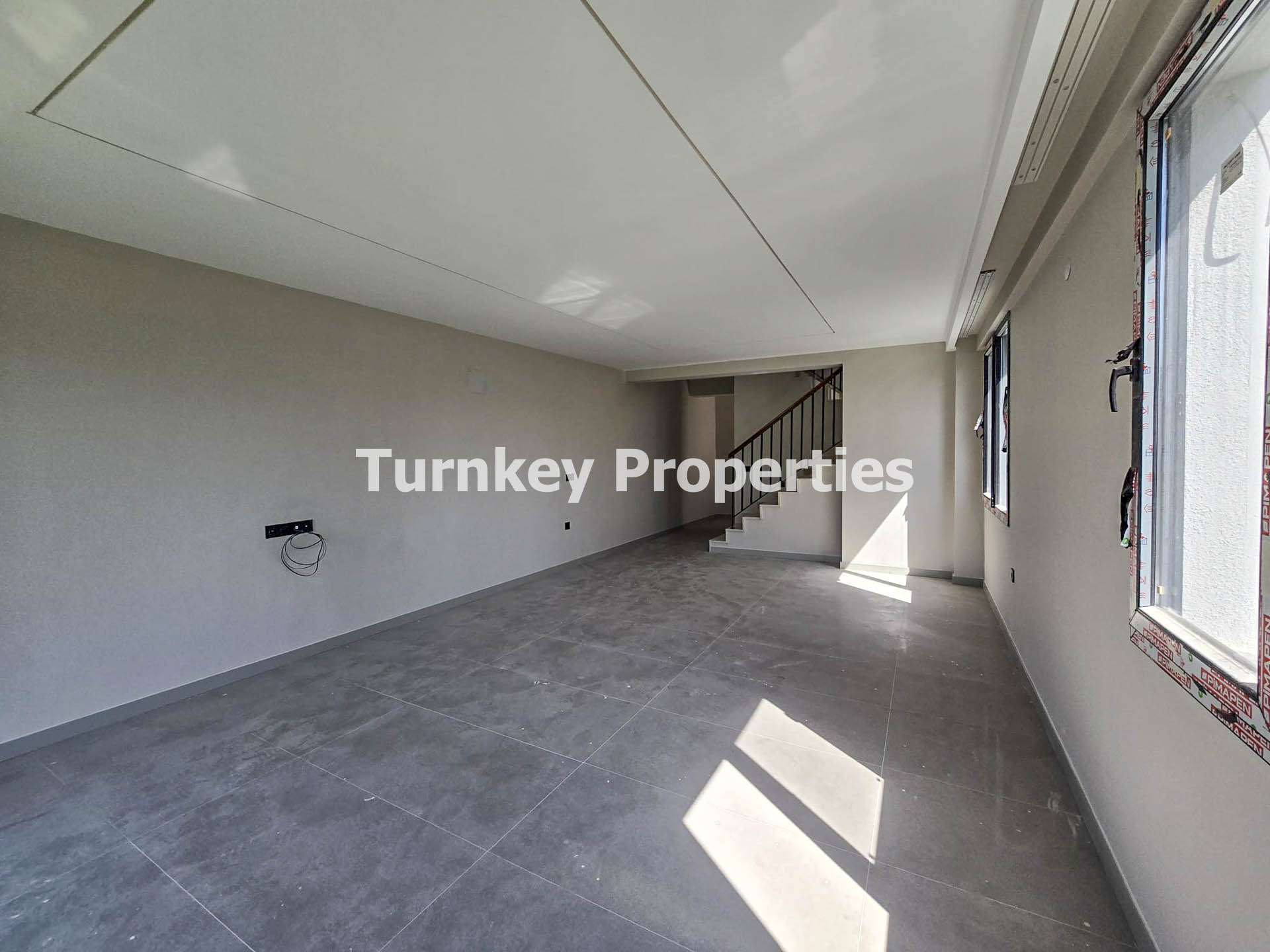 Milas Hayıtlı Mahallesi Site İçerisinde Bahçeli Kiralık 3+1 Villa