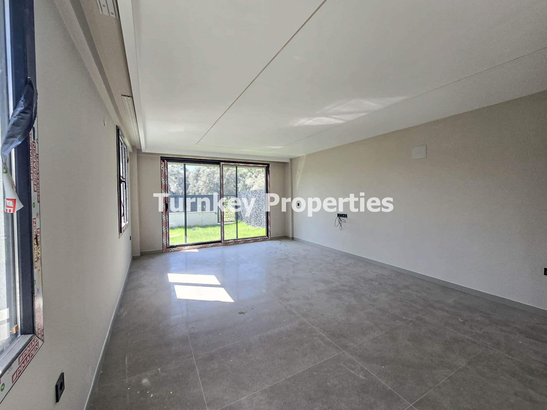 Milas Hayıtlı Mahallesi Site İçerisinde Bahçeli Kiralık 3+1 Villa