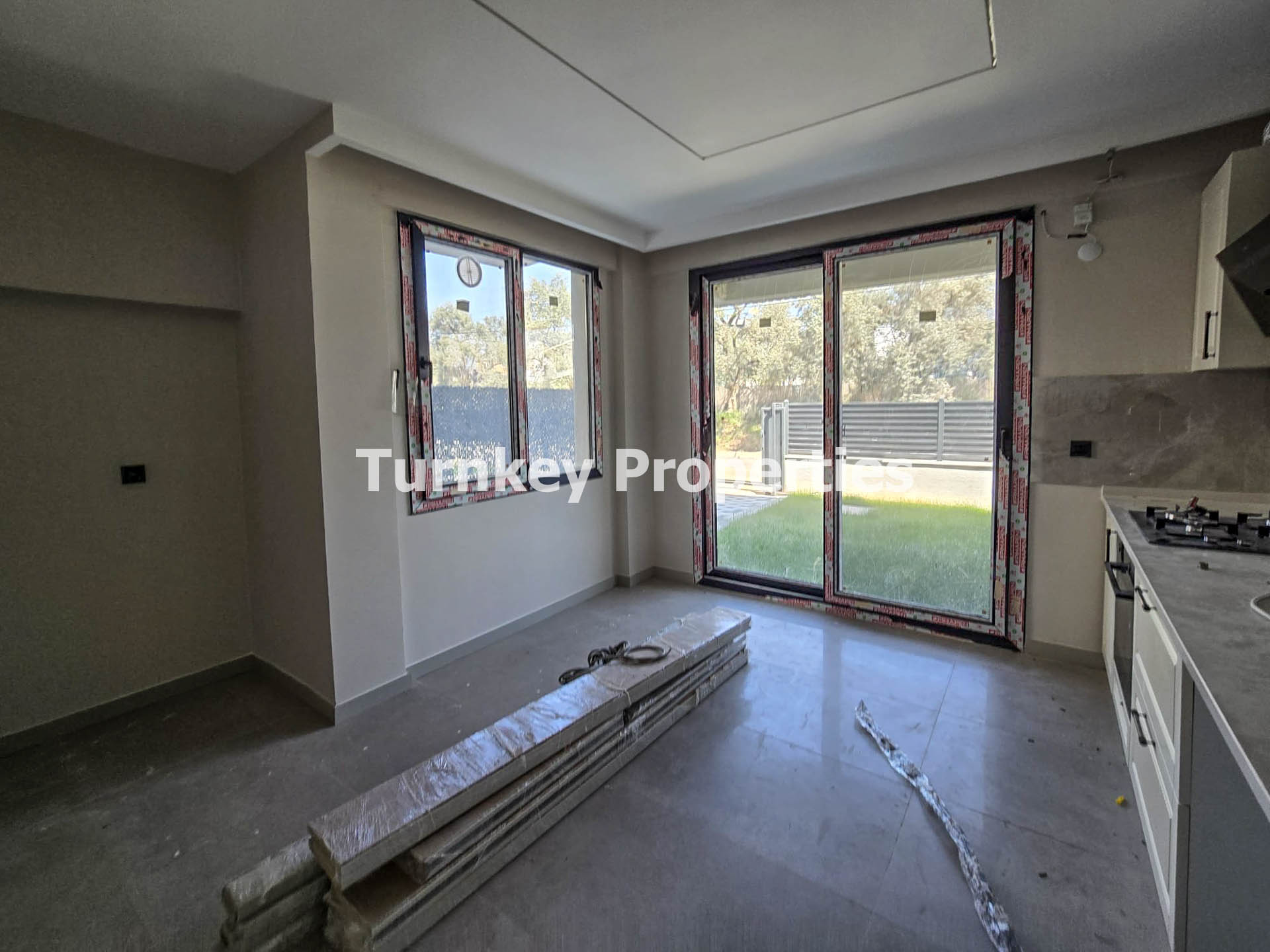 Milas Pomelon AVM Civarı Özel Bahçeli Otoparklı Kiralık 3+1 Villa