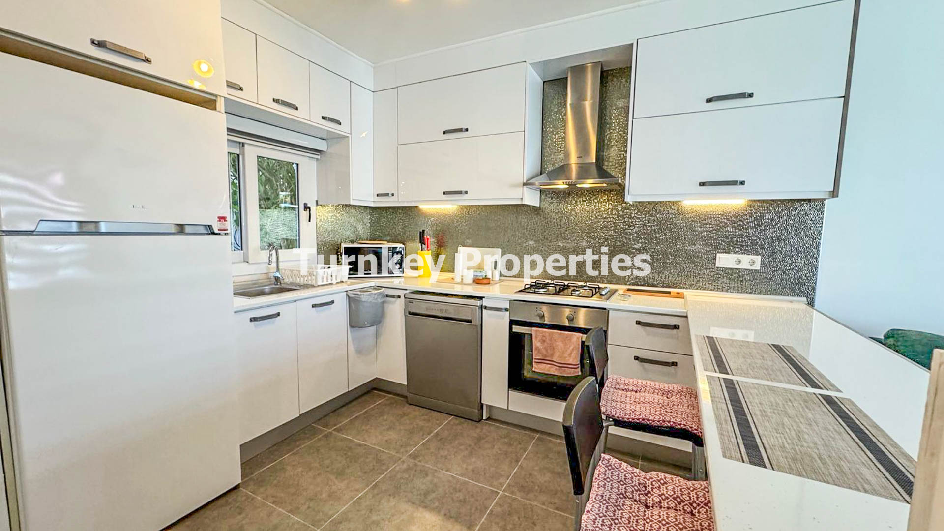 Koyunbaba Satılık Villa Özel Havuzlu Deniz Manzaralı Müstakil Ev