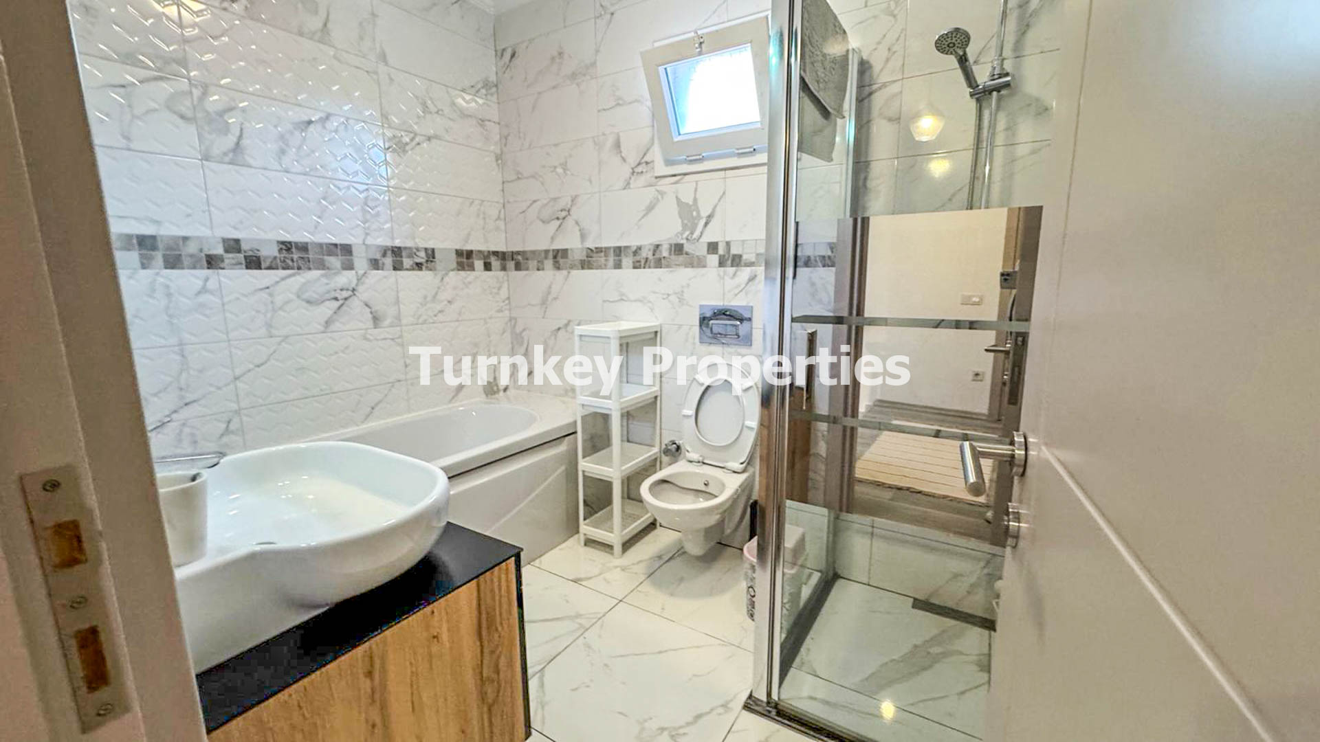 Koyunbaba Satılık Villa Özel Havuzlu Deniz Manzaralı Müstakil Ev