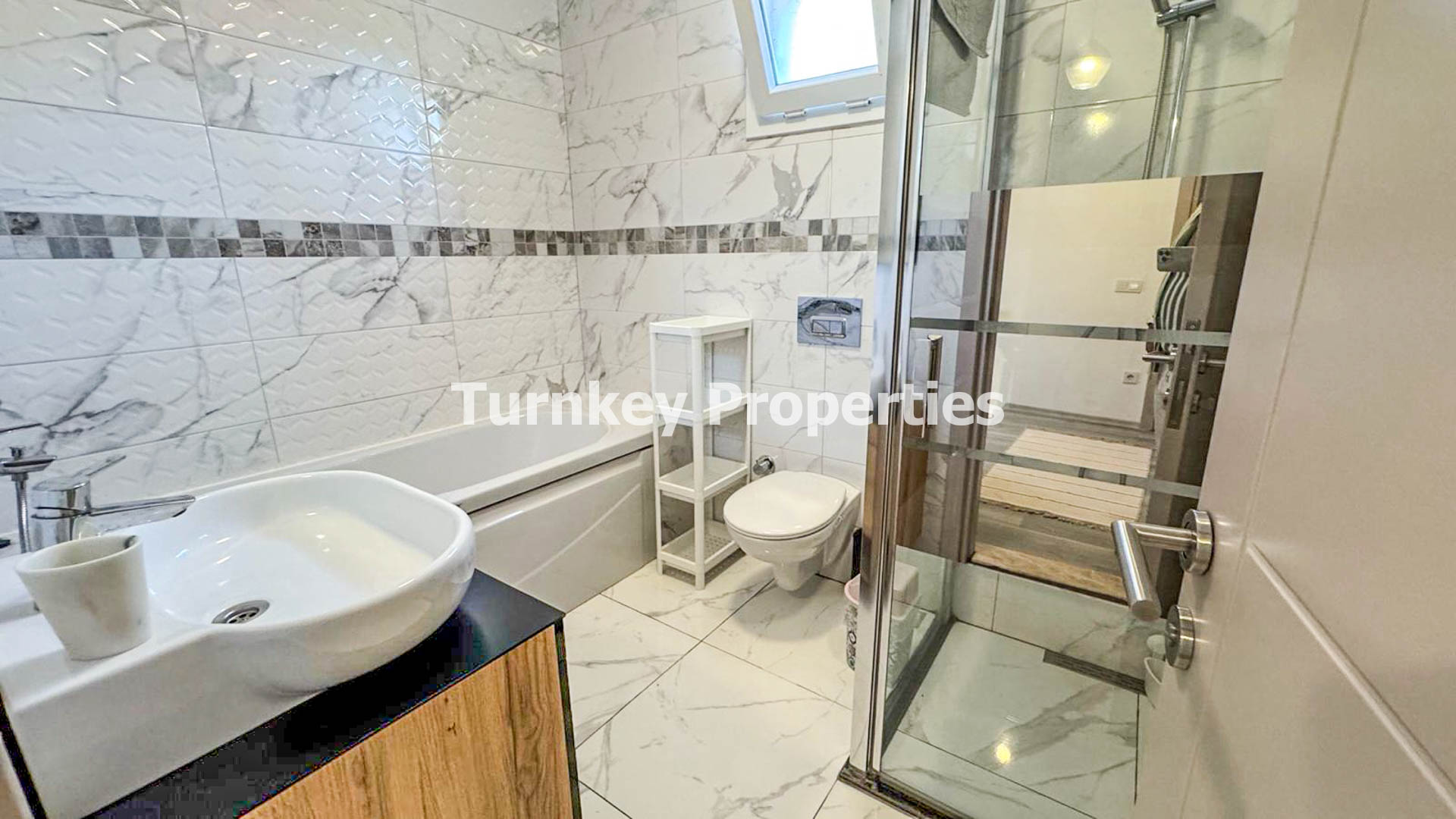 Koyunbaba Satılık Villa Özel Havuzlu Deniz Manzaralı Müstakil Ev