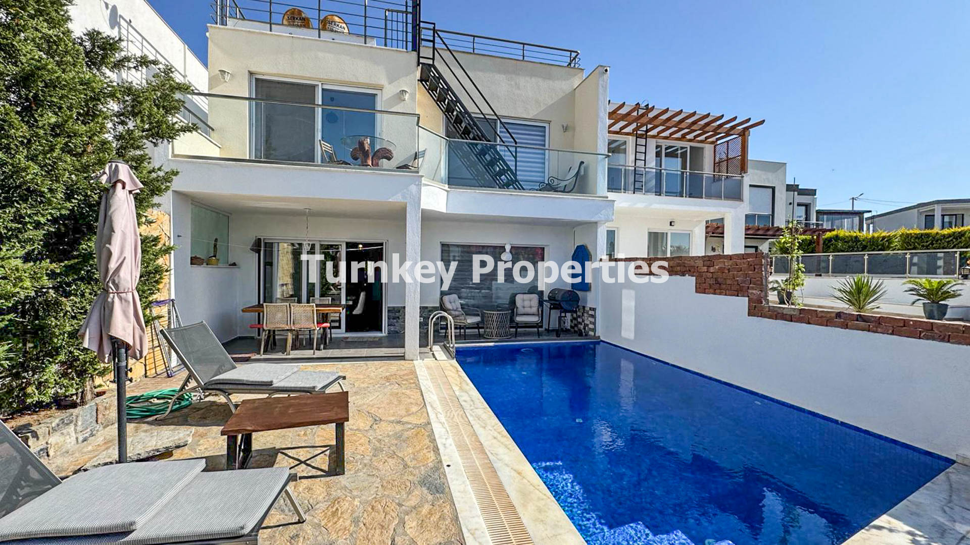 Koyunbaba Satılık Villa Özel Havuzlu Deniz Manzaralı Müstakil Ev