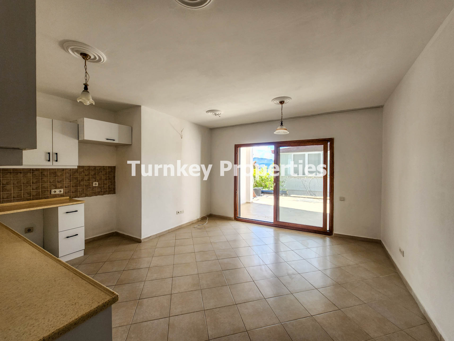 Yalıkavak, Bodrum Küdür Kiralık 2+1 Bahçe Katı Daire Denize Yakın