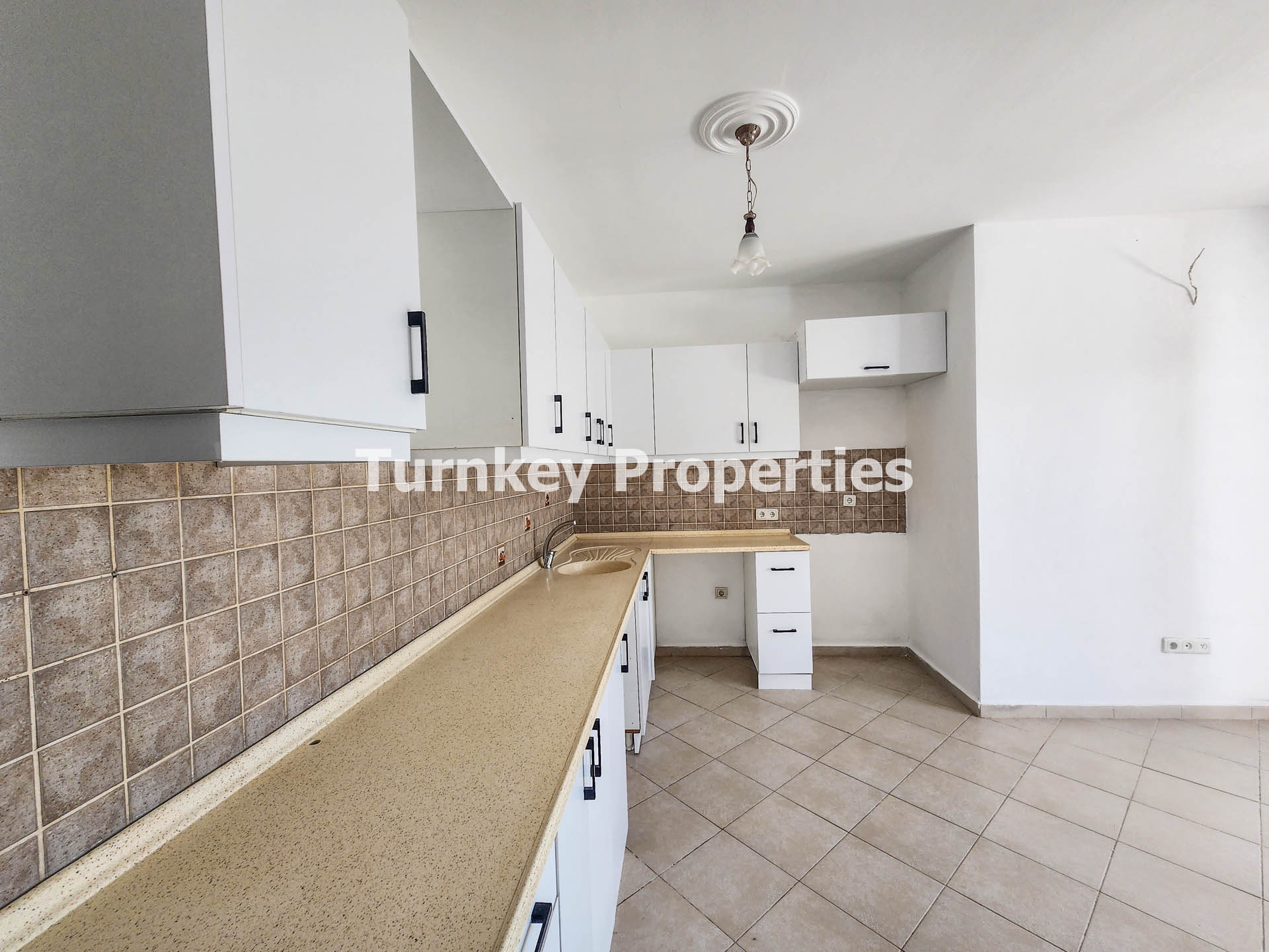 Yalıkavak, Bodrum Küdür Kiralık 2+1 Bahçe Katı Daire Denize Yakın