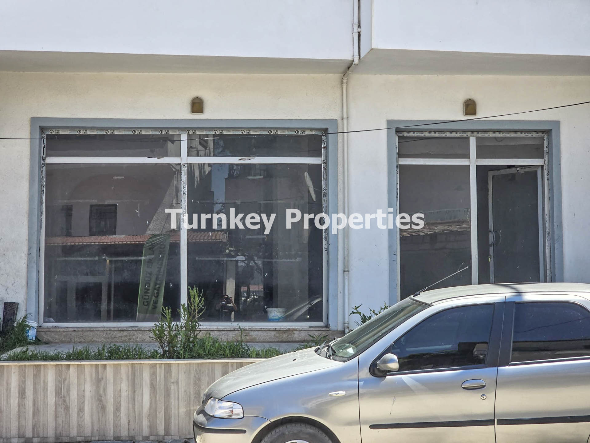 Bodrum Mumcular Eski Sanayi Bölgesinde Cadde Üzeri Kiralık Dükkan