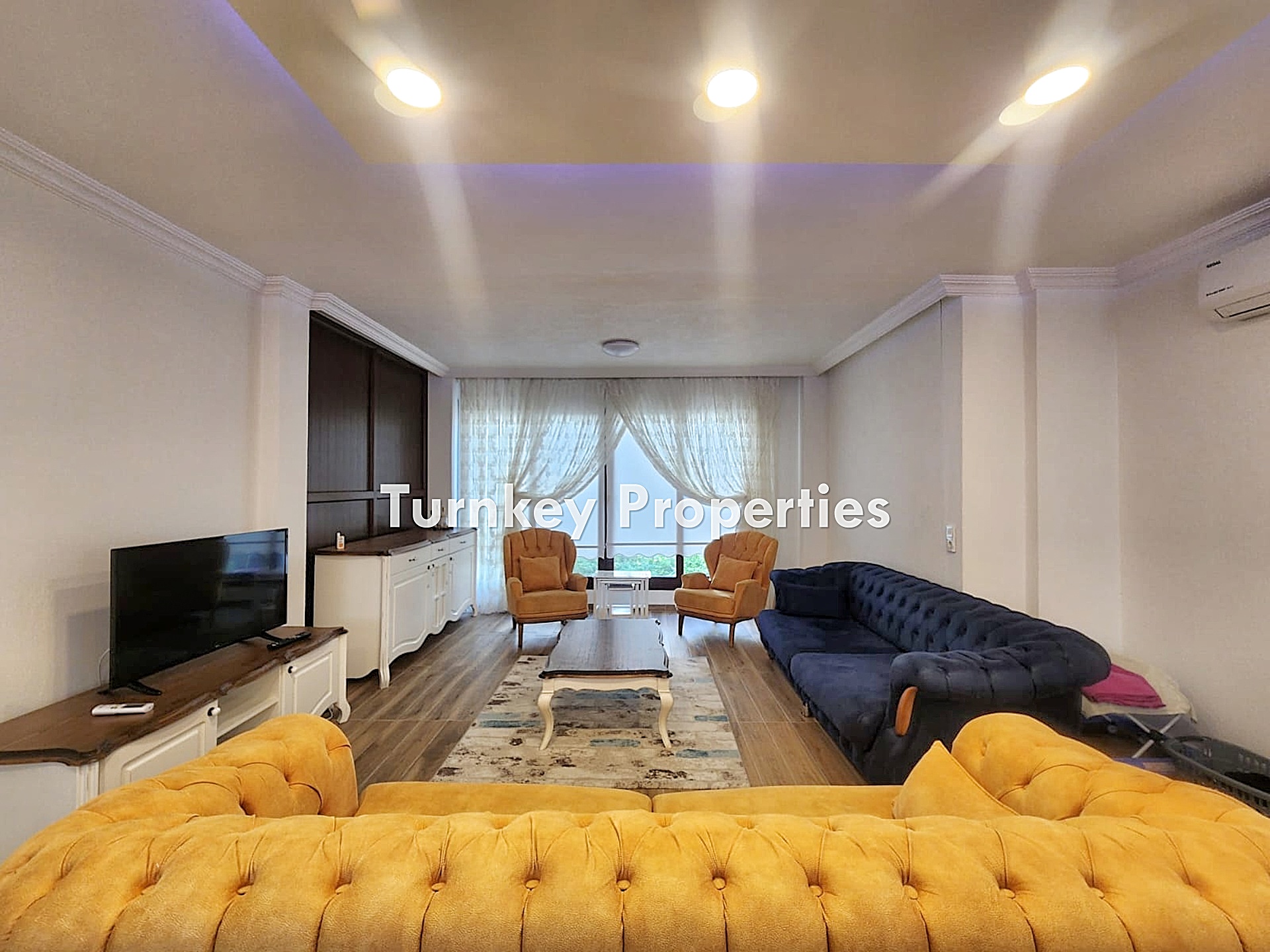 Bodrum Gündoğan Satılık Ev Köyiçi Merkezi Konum Bahçeli Zemin Kat