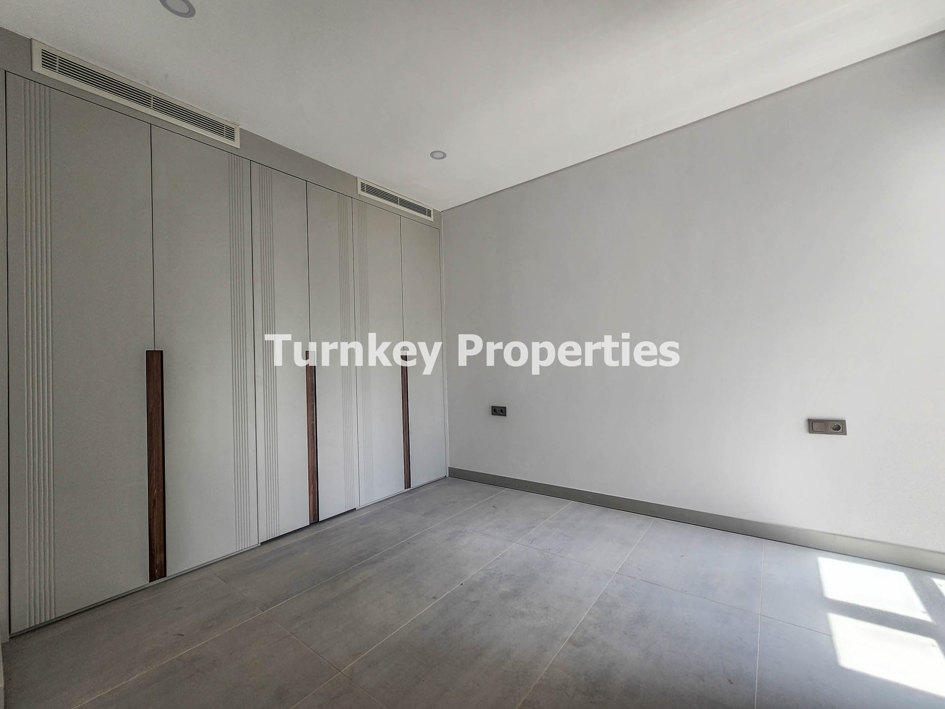 Bodrum Dereköy'de Satılık Daire Modern Tasarım Bahçe Kullanımlı