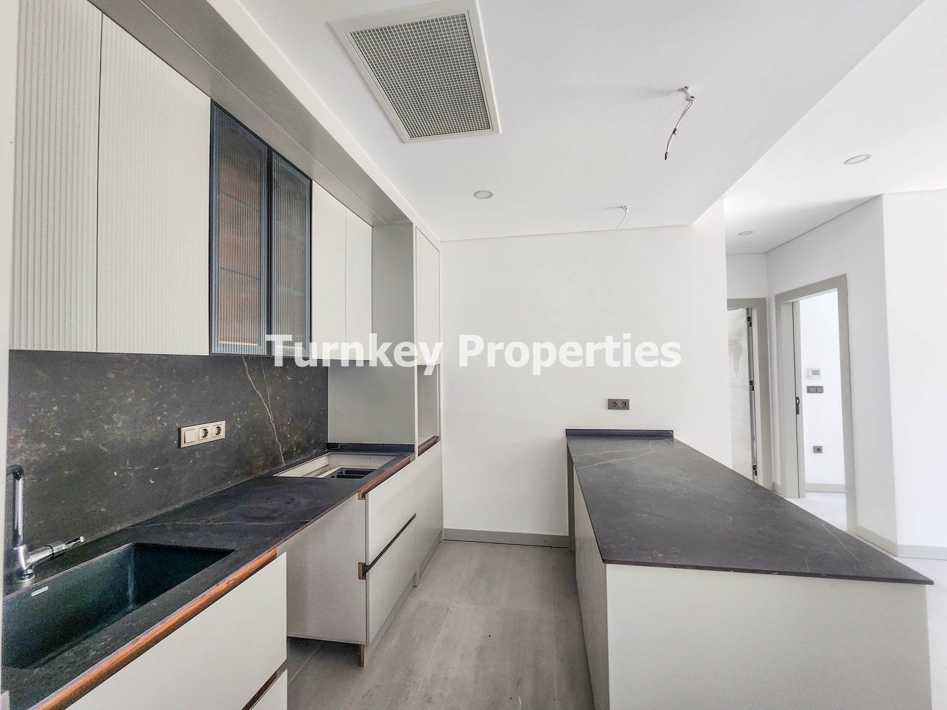 Bodrum Dereköy'de Satılık Daire Modern Tasarım Bahçe Kullanımlı