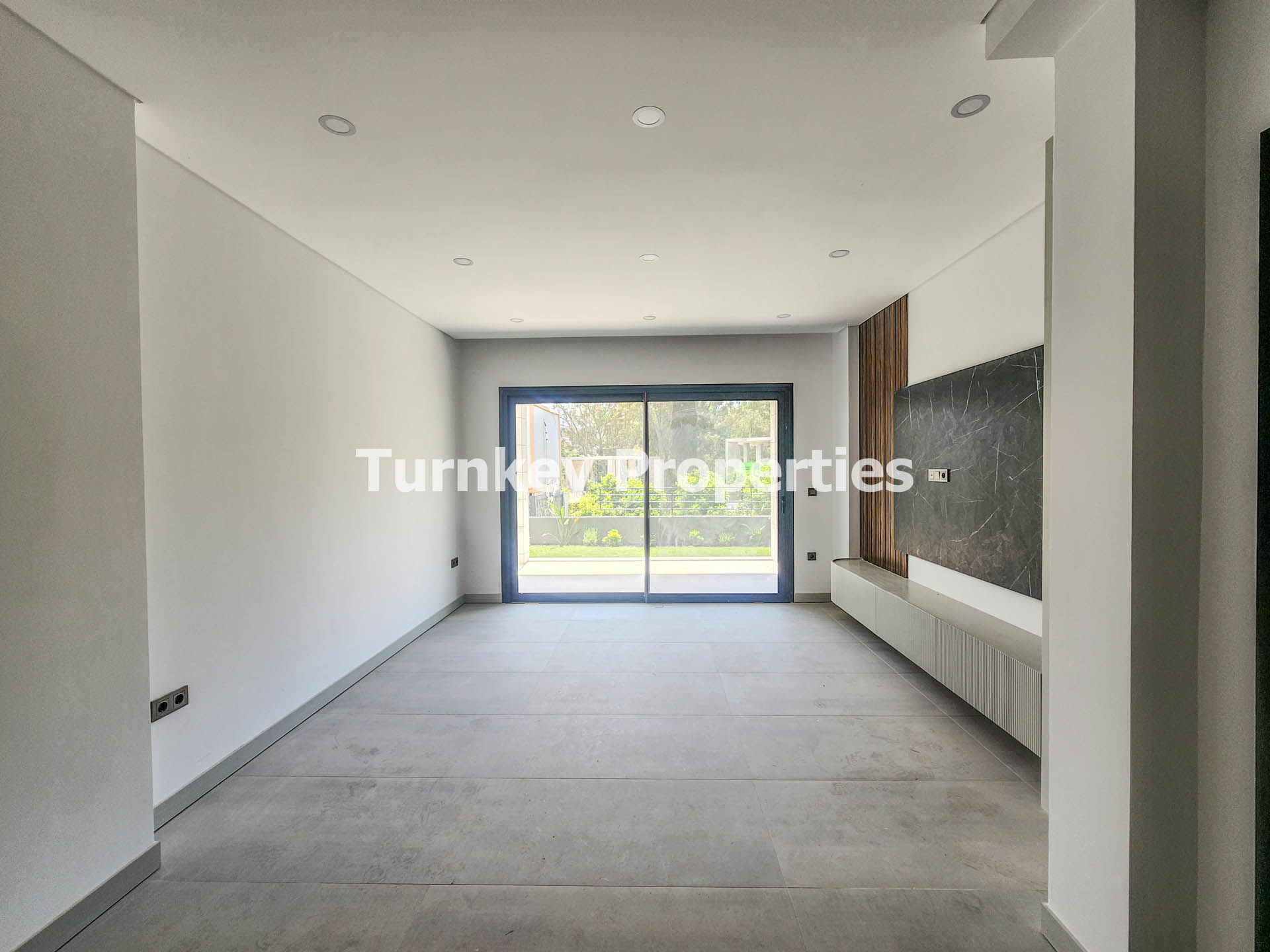 Bodrum Dereköy Satılık 2+1 Daire Modern Tasarım Balkonlu Üst Kat