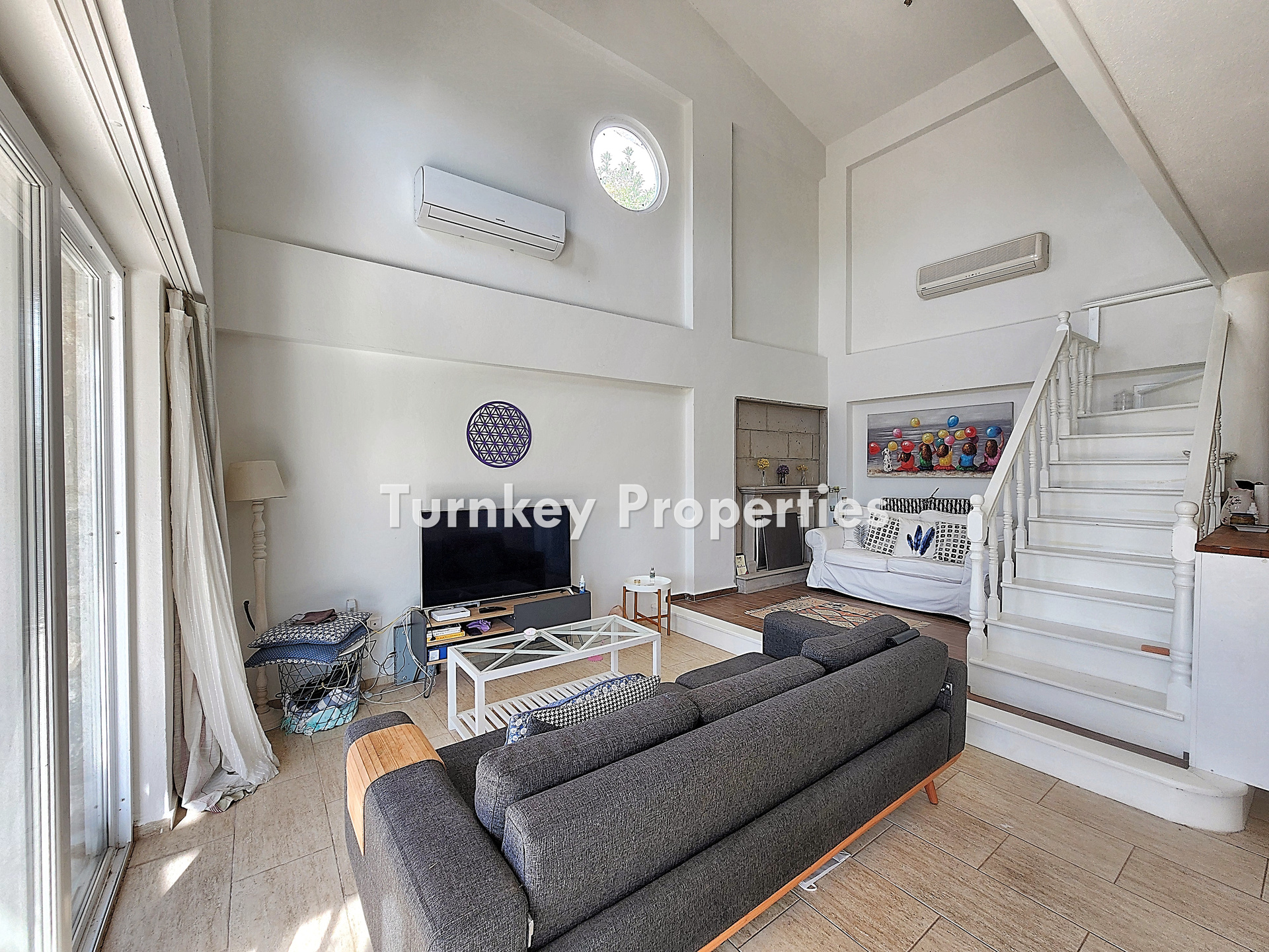 Milas Dörttepe Kiralık Müstakil Ev Göl Manzaralı Bahçeli Villa