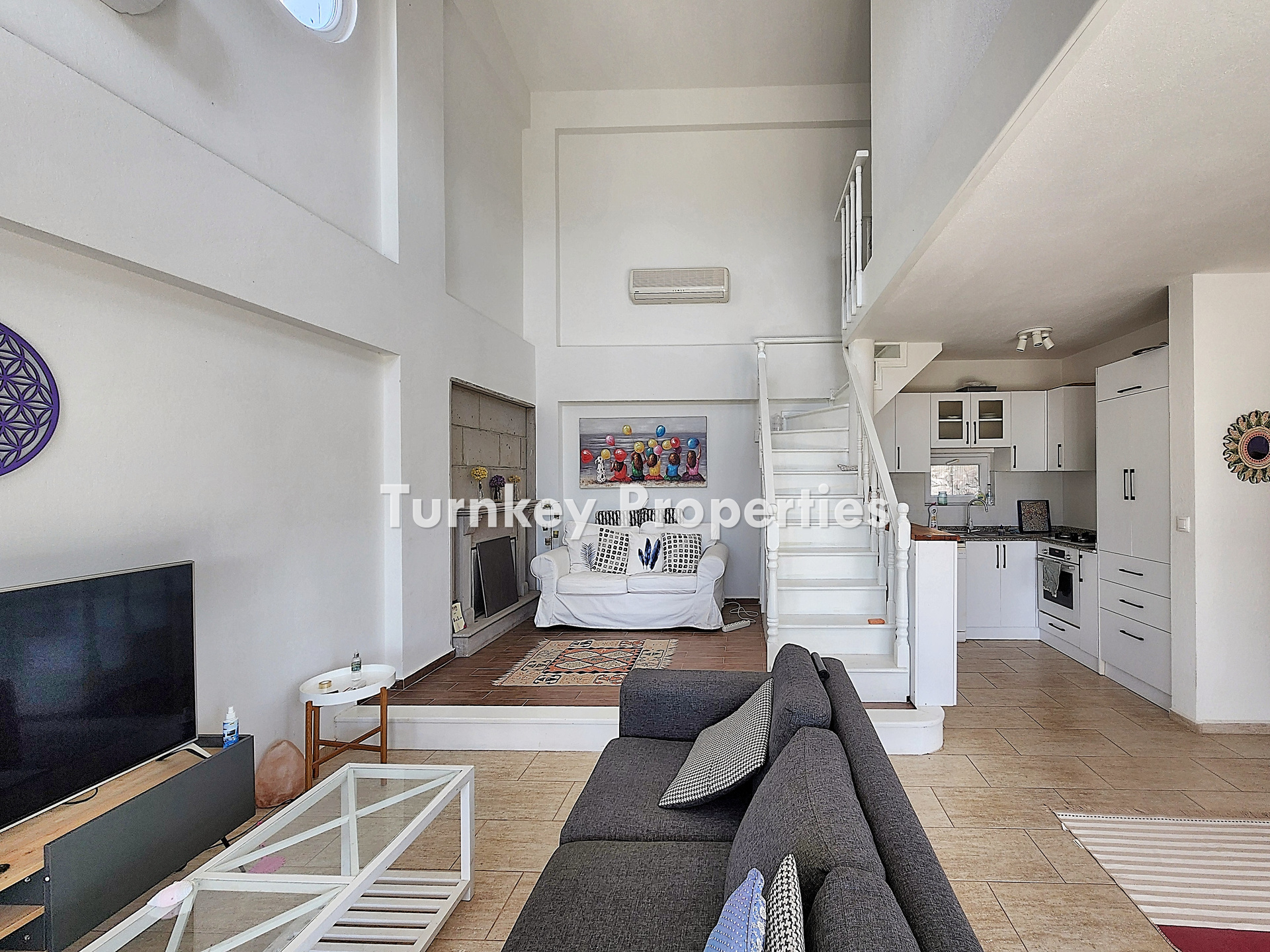 Milas Dörttepe Kiralık Müstakil Ev Göl Manzaralı Bahçeli Villa
