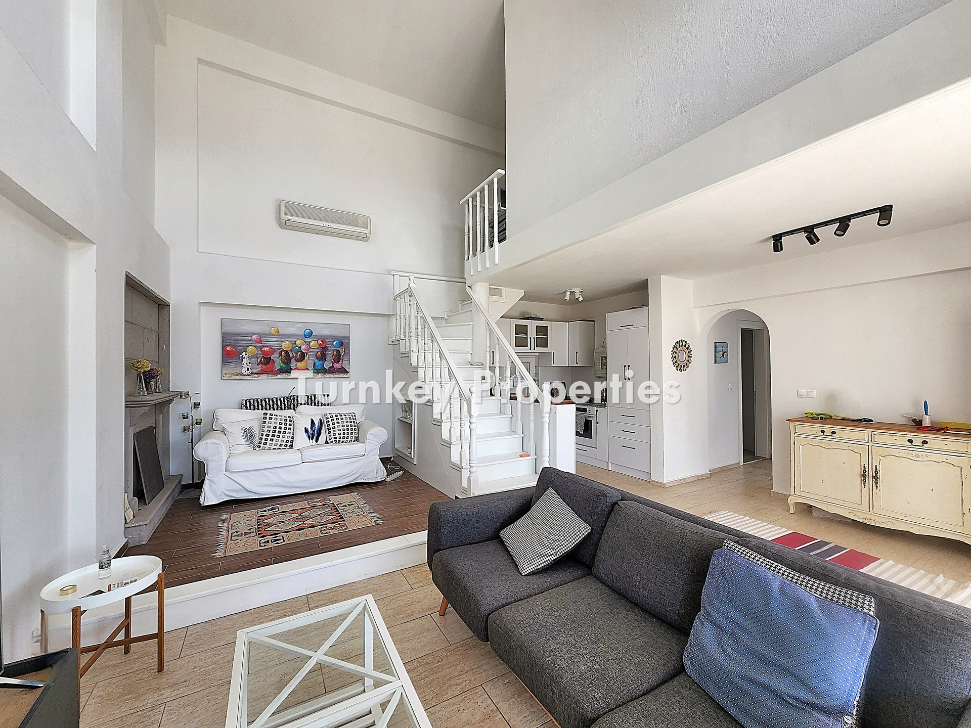 Milas Dörttepe Kiralık Müstakil Ev Göl Manzaralı Bahçeli Villa