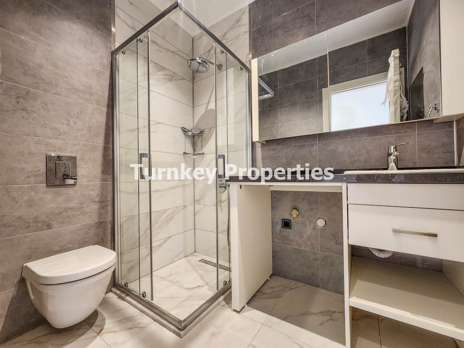 Karaincir Bodrum'da Satılık Residence Deniz Manzaralı ve Balkonlu