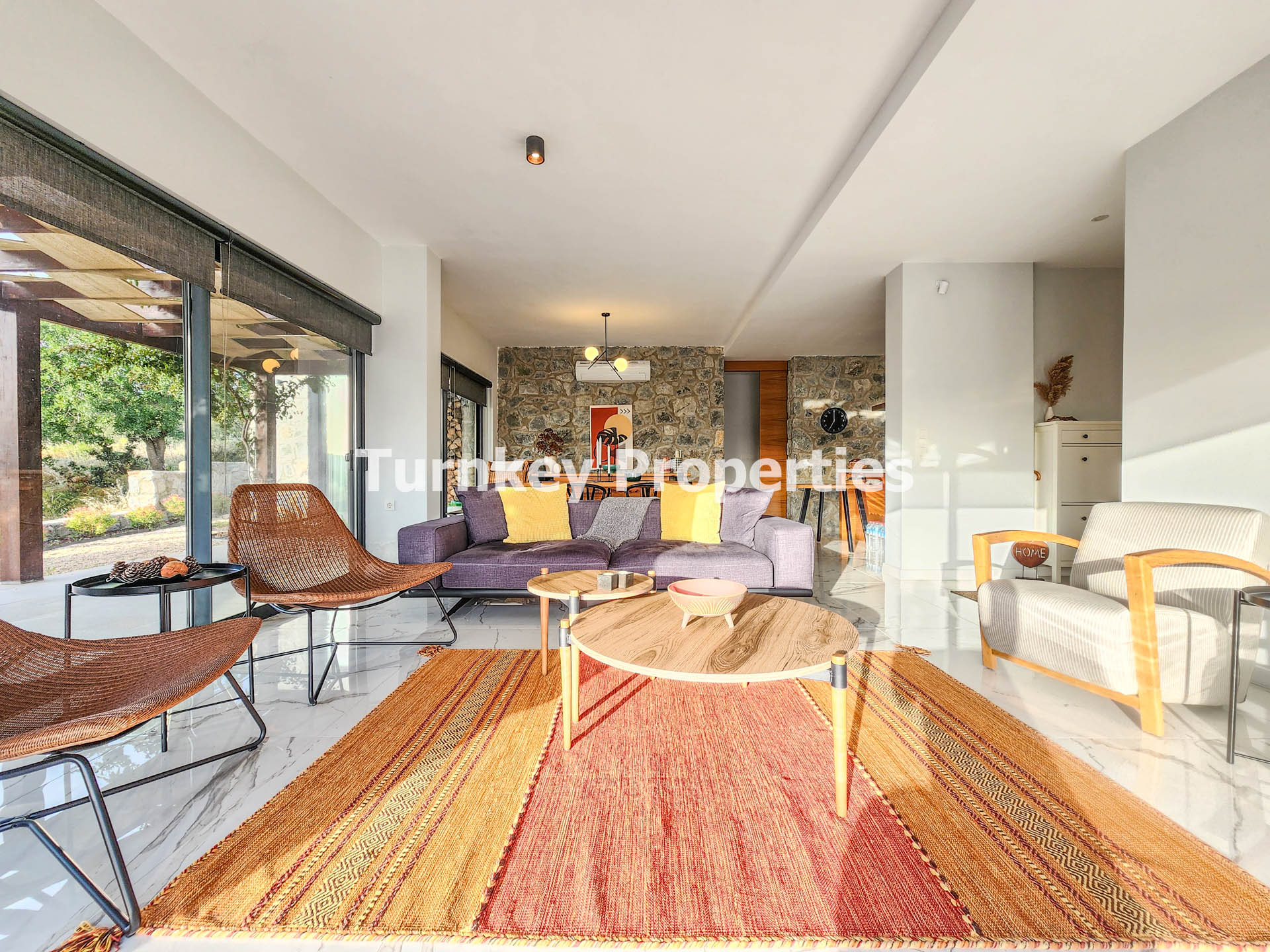 Bodrum Satılık Villa Tek Katlı Taş Mimarili Geniş Bahçe Bungalov