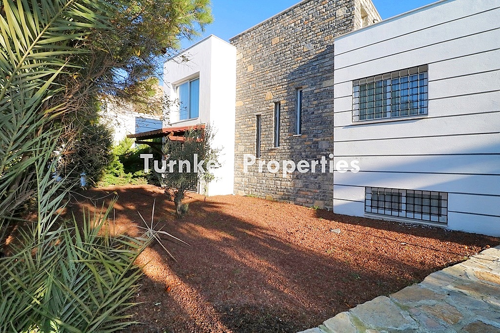 Yalıkavak Gökçebel’de Geniş Bahçeli Kiralık 4+1 Müstakil Villa