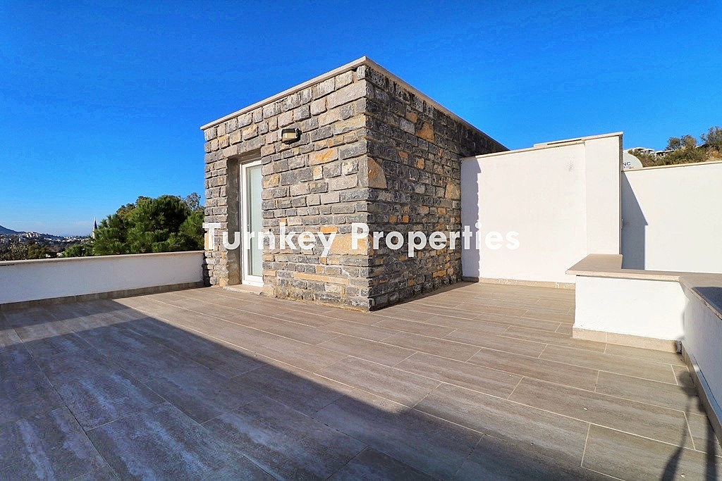 Yalıkavak Gökçebel’de Geniş Bahçeli Kiralık 4+1 Müstakil Villa