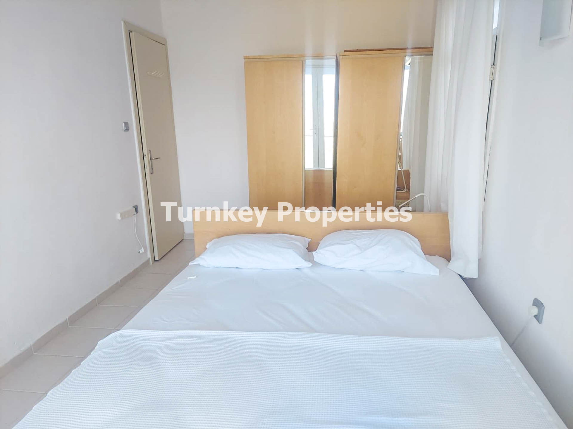 Boğaziçi Kiralık 3+1 Müstakil Ev Geniş Bahçeli Full Eşyalı Villa