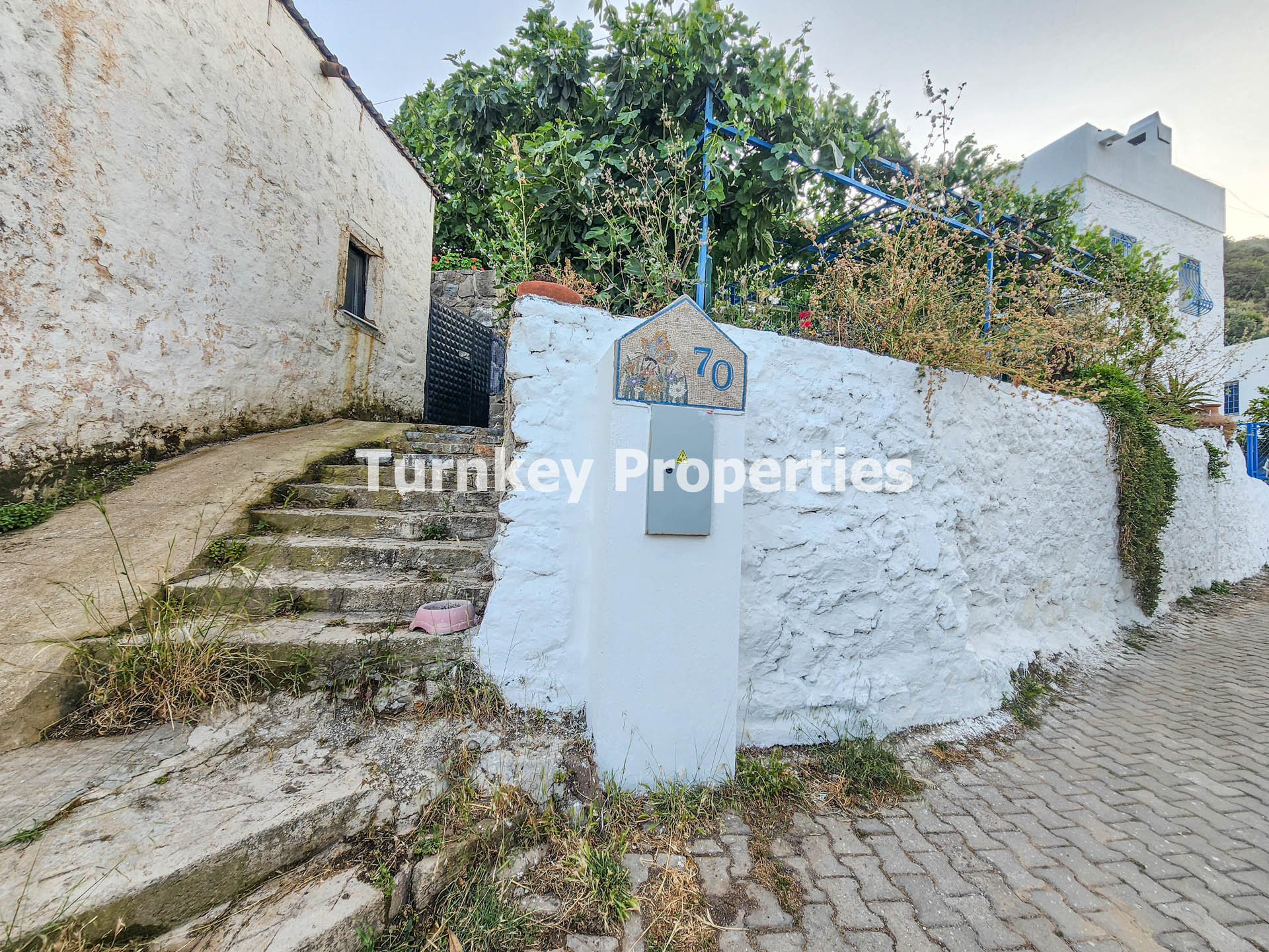 Yakaköy Rental House with Garden, Independent Living and Stone Bodrum House