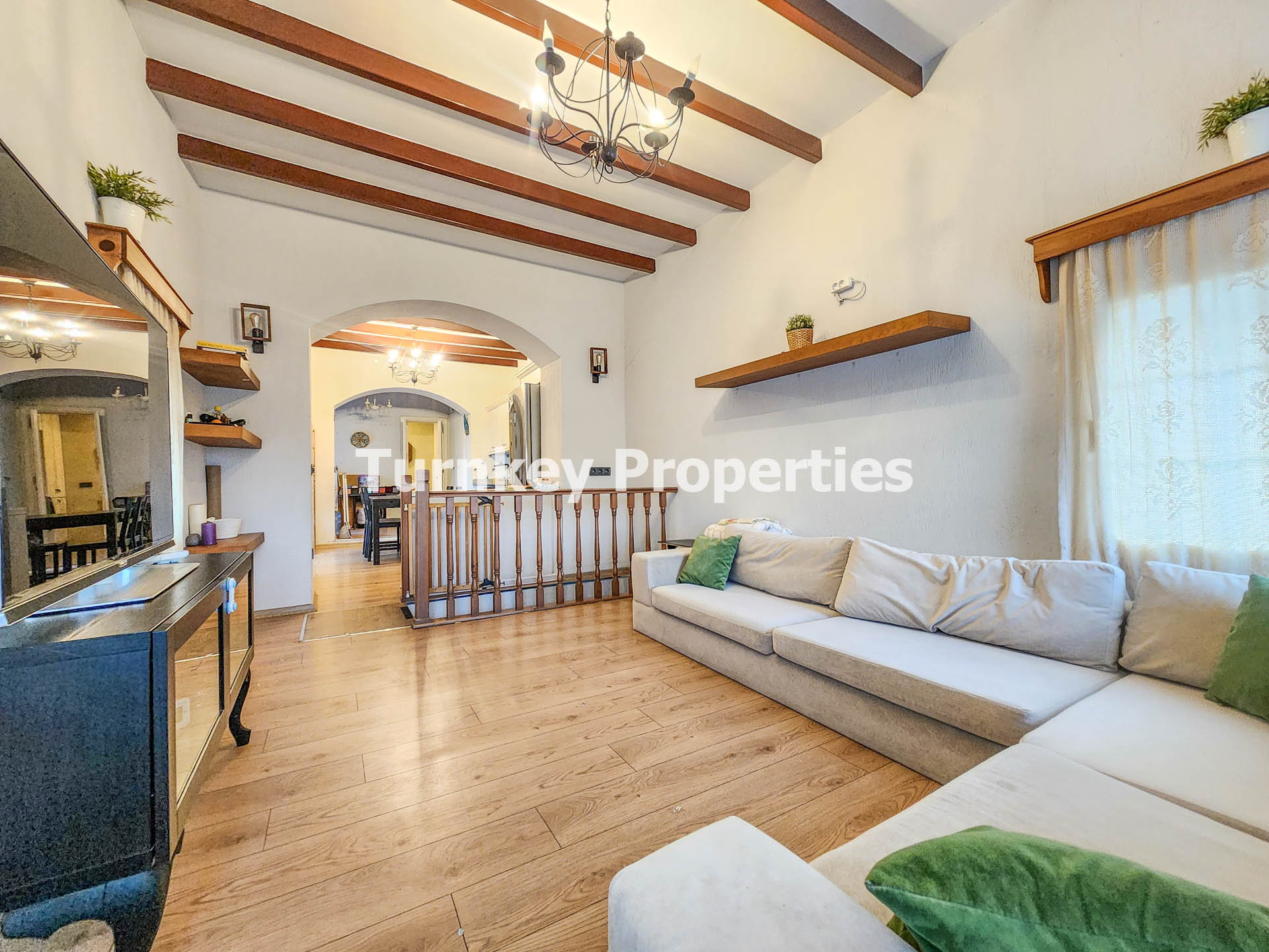 Yakaköy Kiralık Avlulu Bodrum Taş Ev Müstakil Yaşam ve Bahçeli Ev