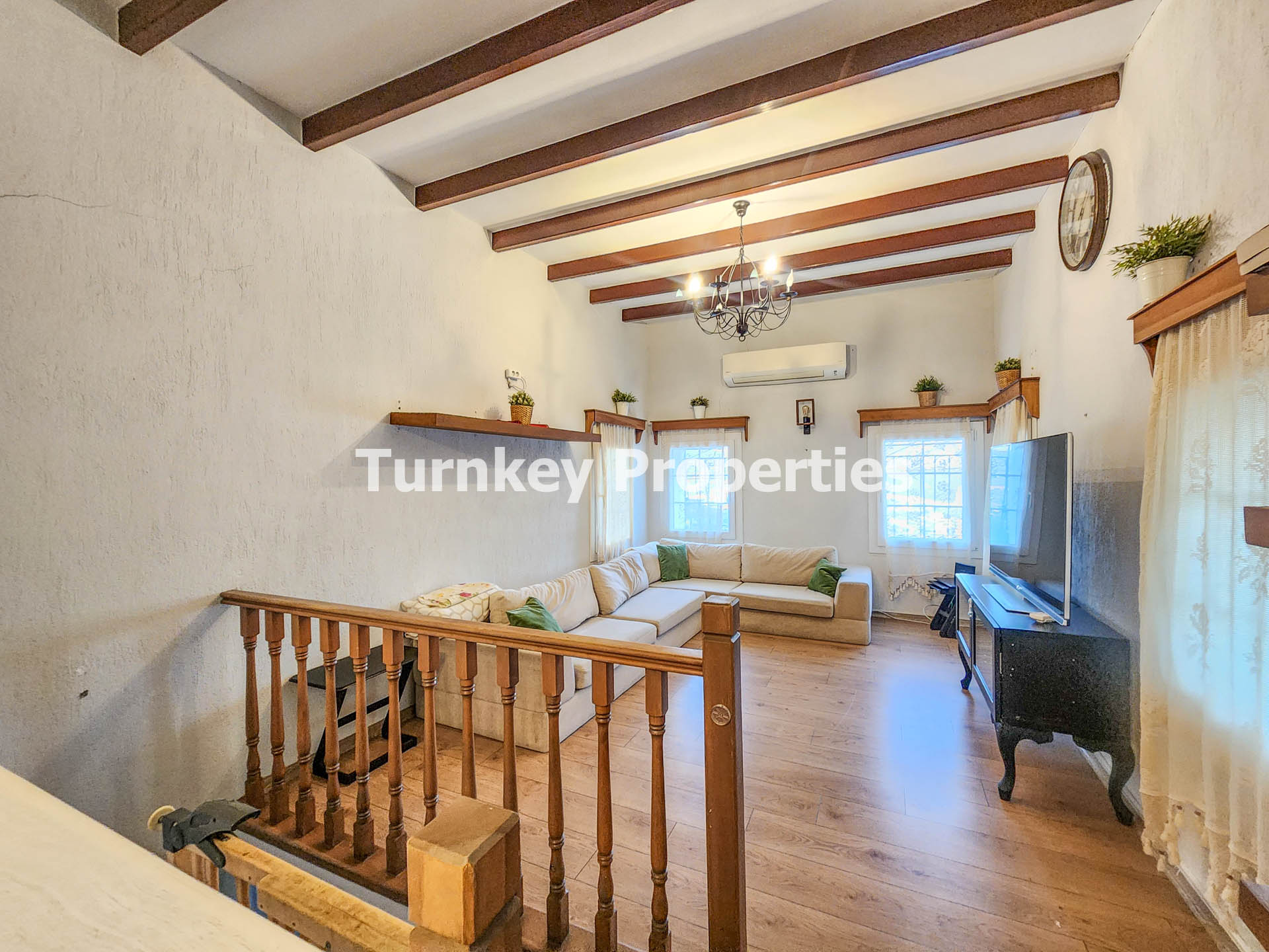 Yakaköy Kiralık Avlulu Bodrum Taş Ev Müstakil Yaşam ve Bahçeli Ev
