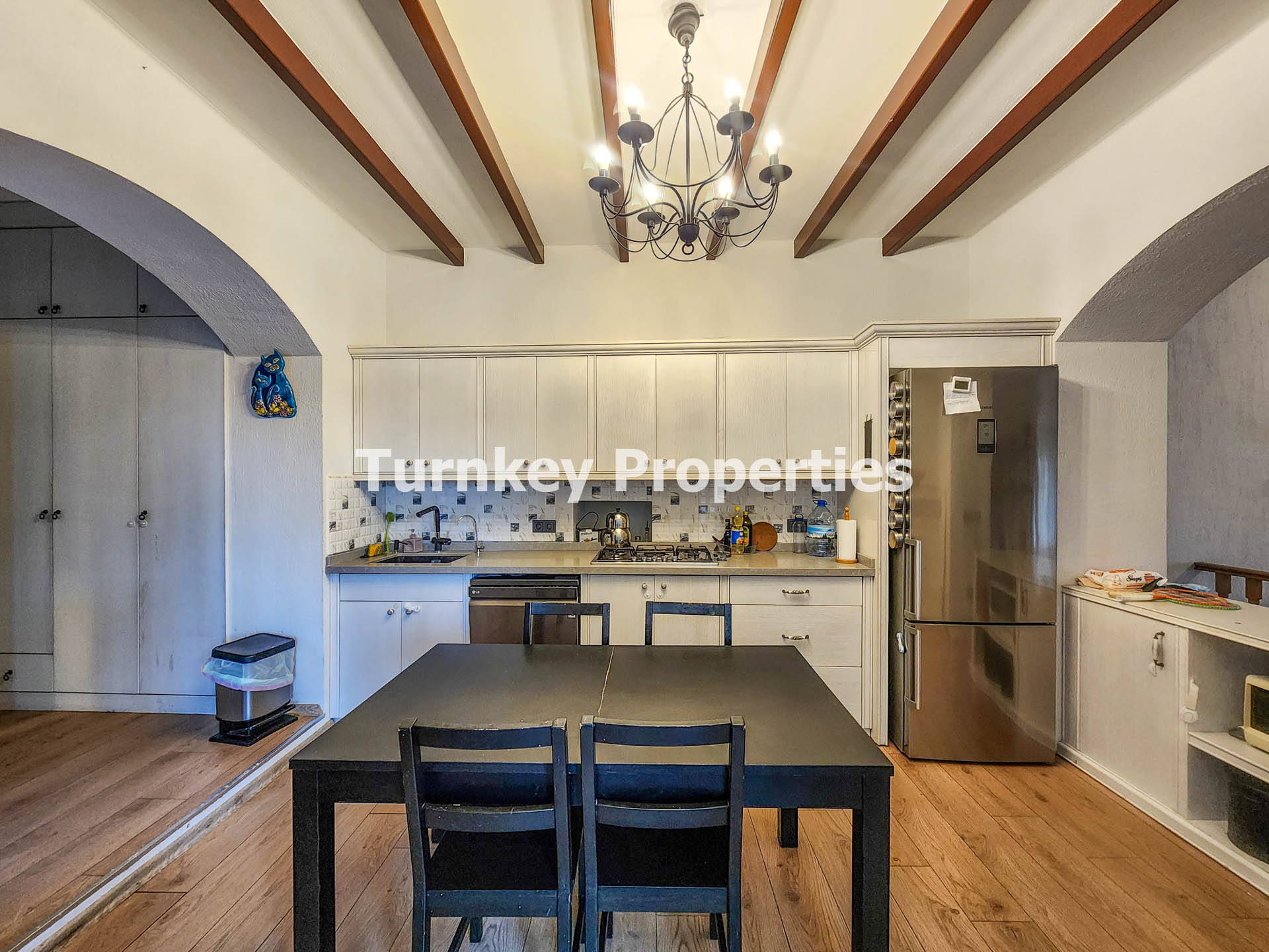 Yakaköy Kiralık Avlulu Bodrum Taş Ev Müstakil Yaşam ve Bahçeli Ev
