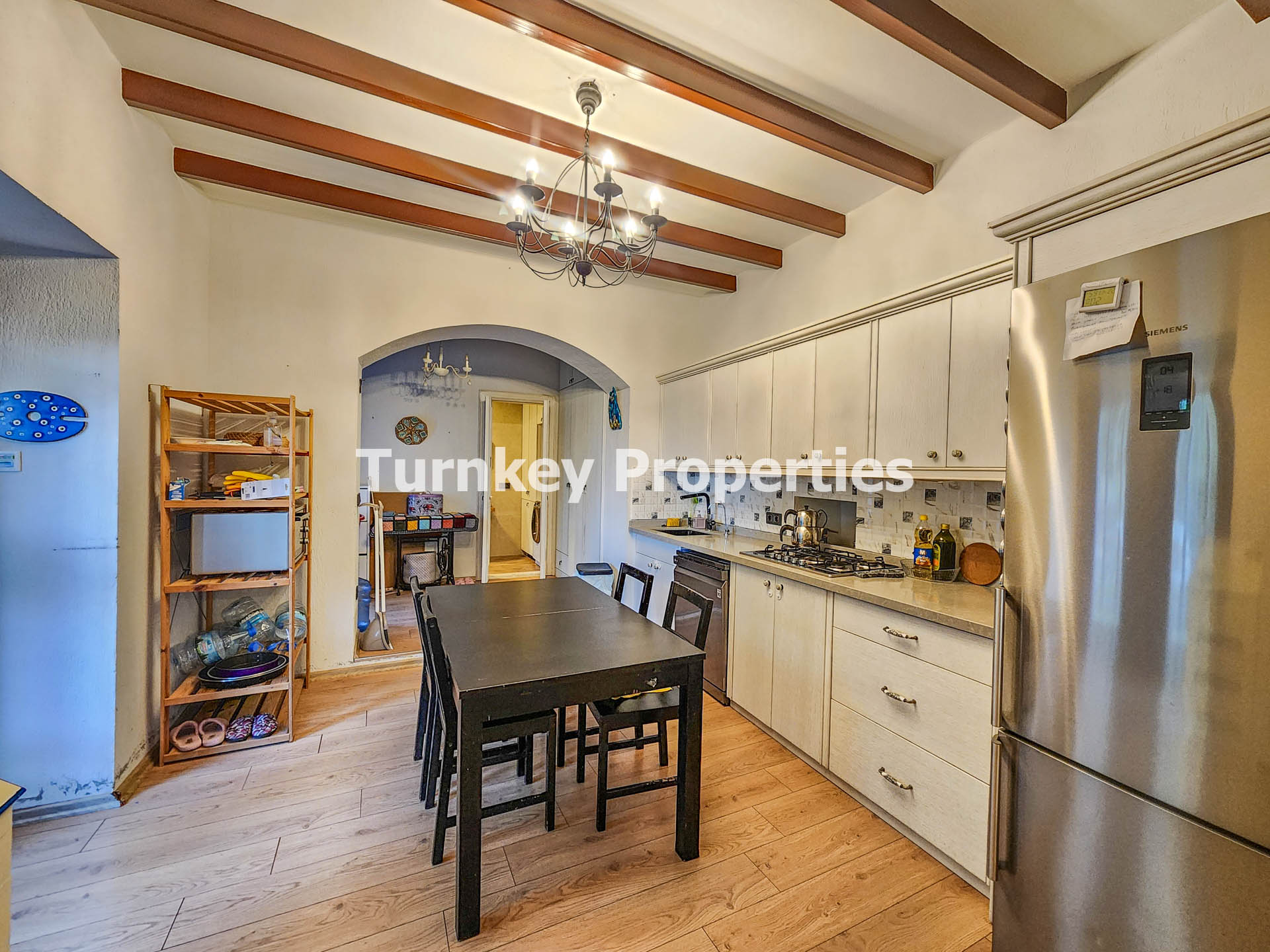 Yakaköy Kiralık Avlulu Bodrum Taş Ev Müstakil Yaşam ve Bahçeli Ev