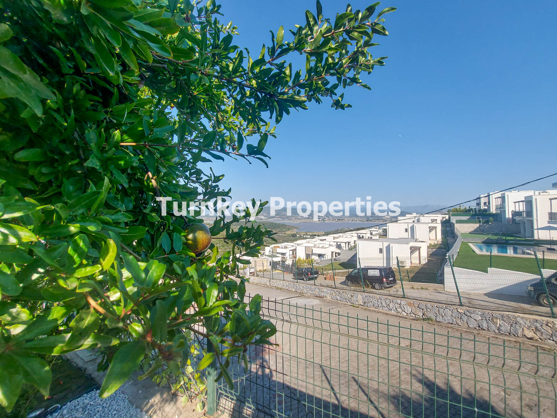 Adabükü Satılık Daire Lakeside Garden Bahçe Katı 2 Banyolu Eşyalı