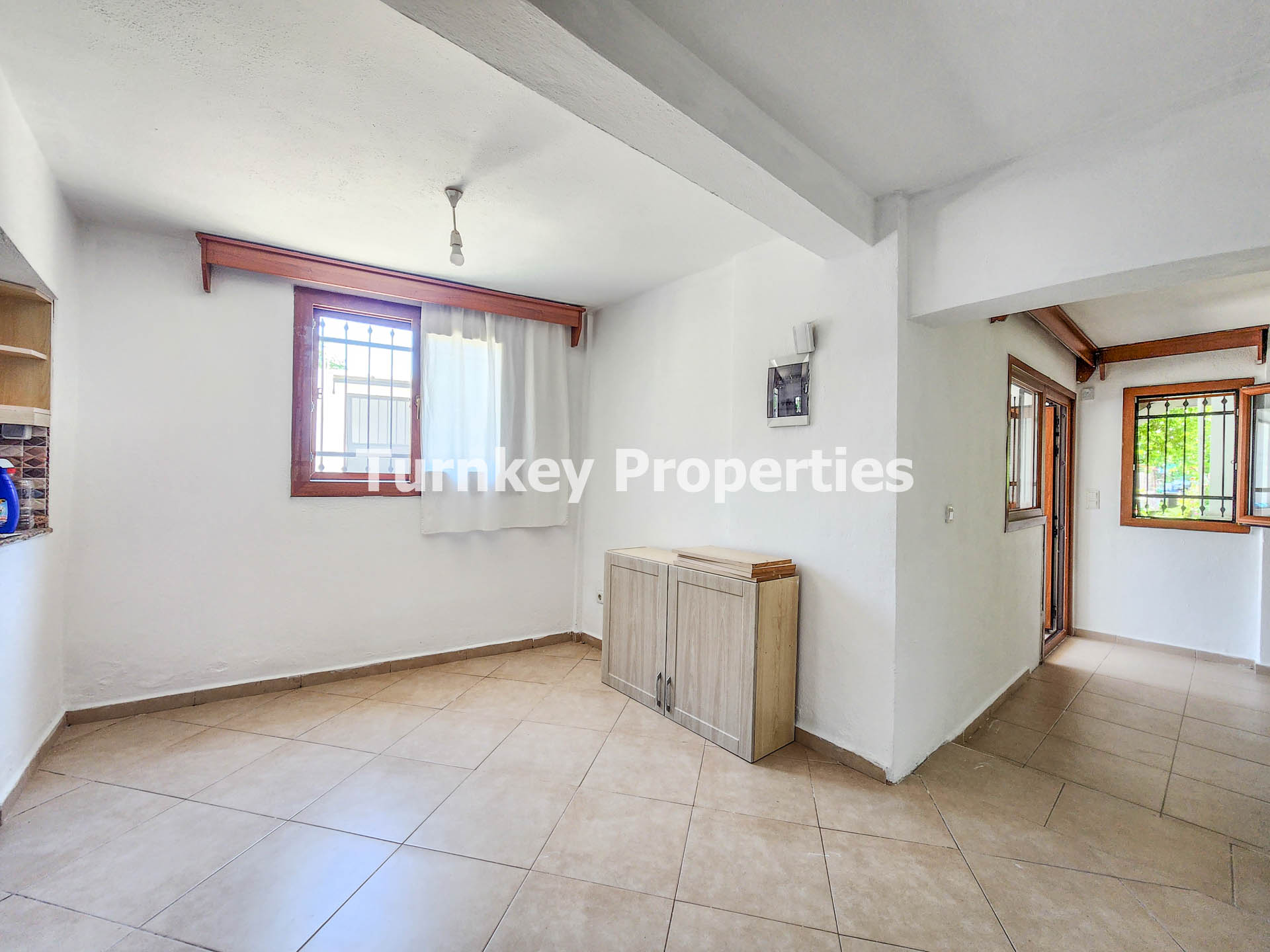 Gündoğan Merkezde Kiralık Bahçe Katı Daire, Yıl Boyu Yaşama Uygun
