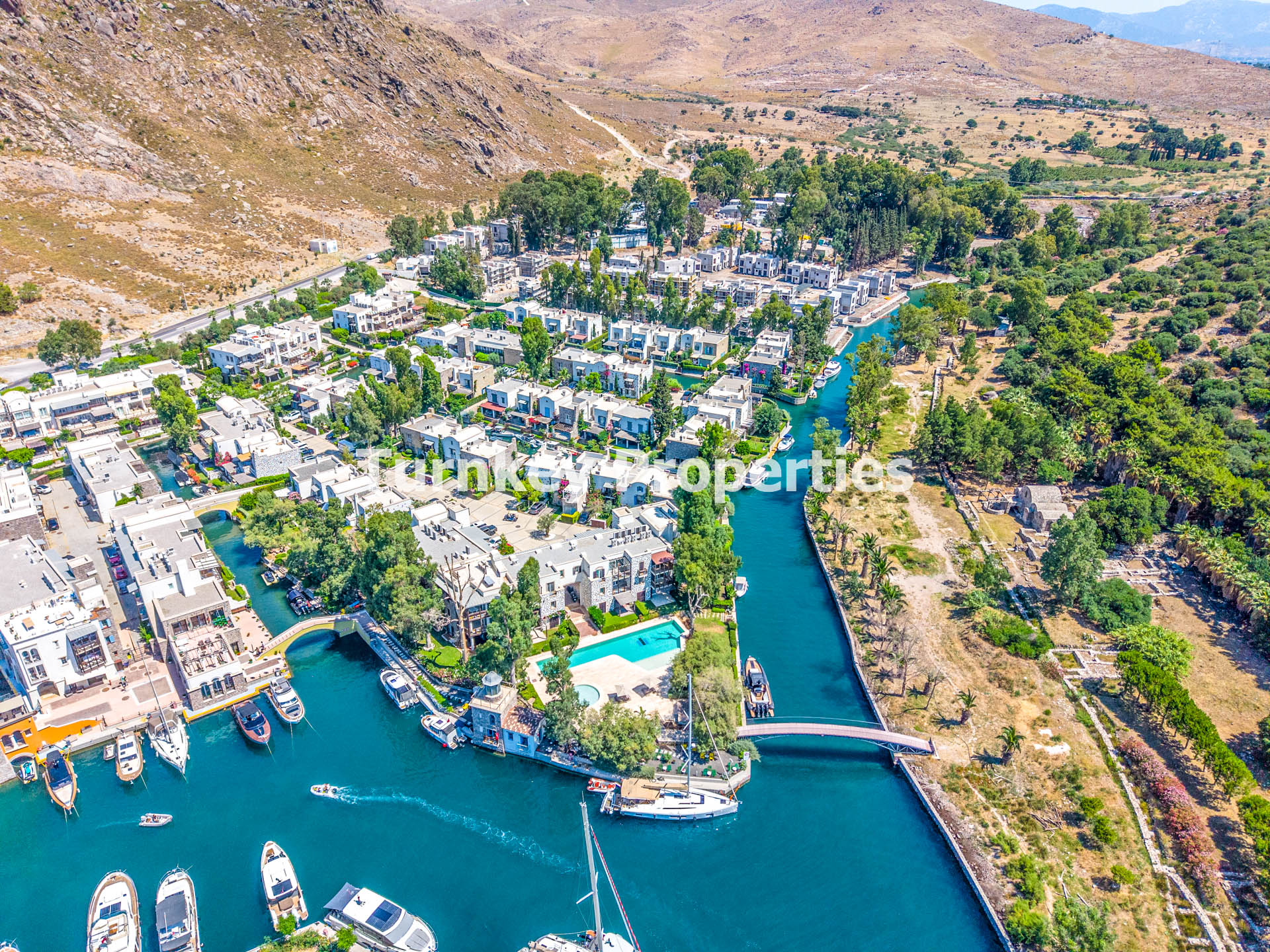 Anthaven Sahil Evleri Bodrum Satılık 4 Oda Ev 7 Metre Tekne Yeri