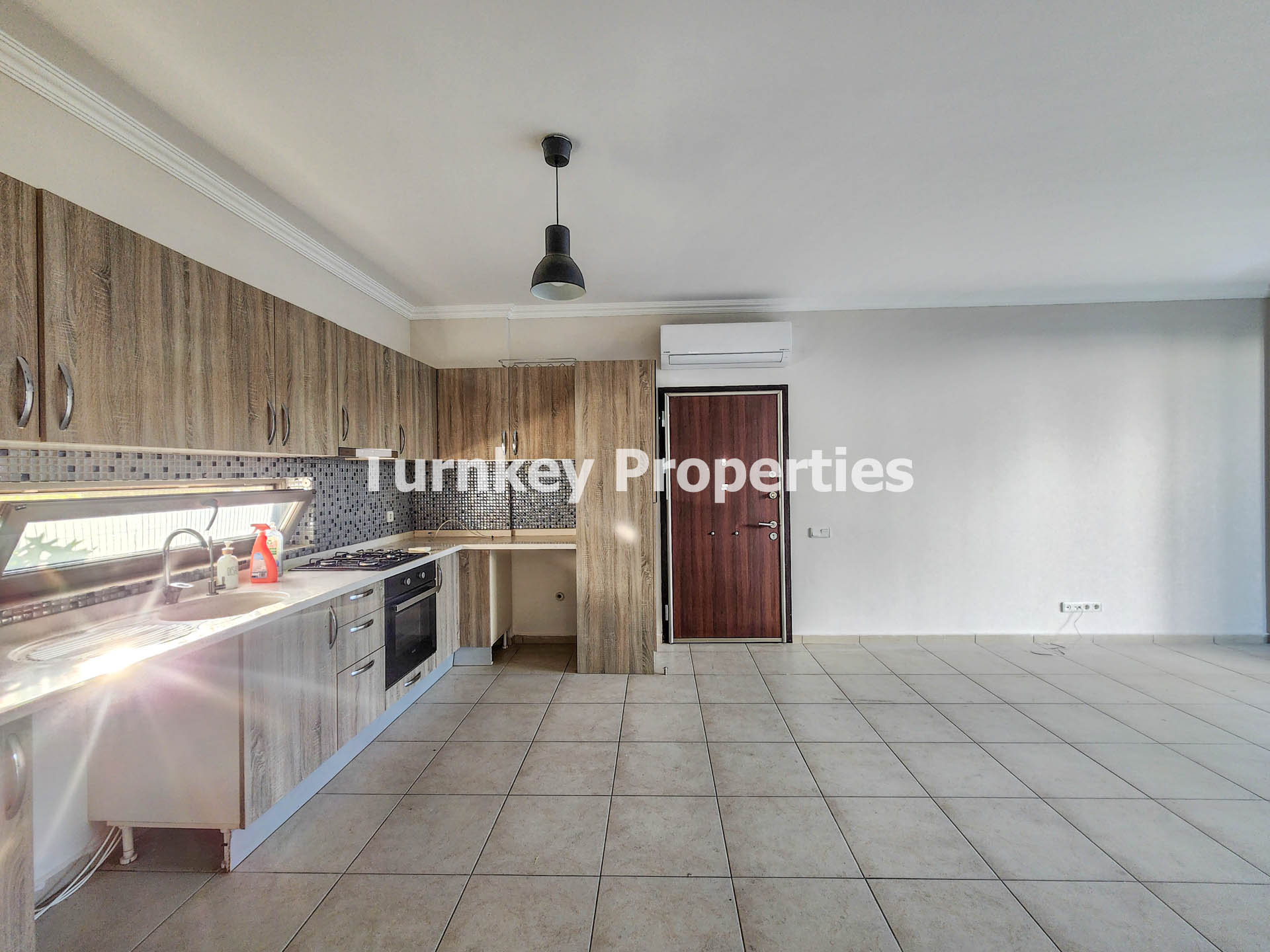 Ortakent, Bodrum'da Senelik Kiralık Bahçe Katı 2+1 Daire Aylık Öd