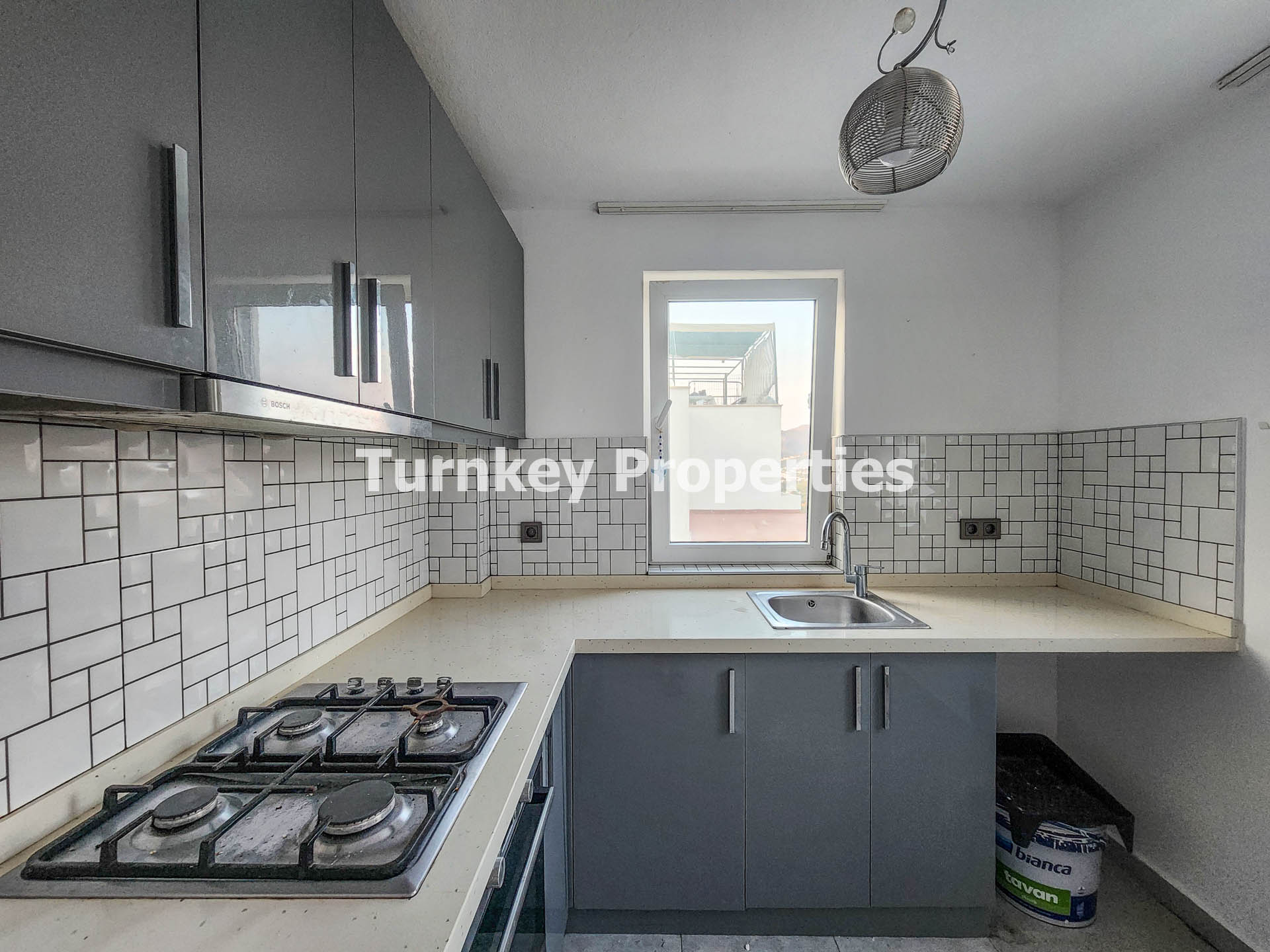 Gümüşlük Sahile Yakın, Manzaralı Senelik Kiralık 2 Yatak Odalı Ev