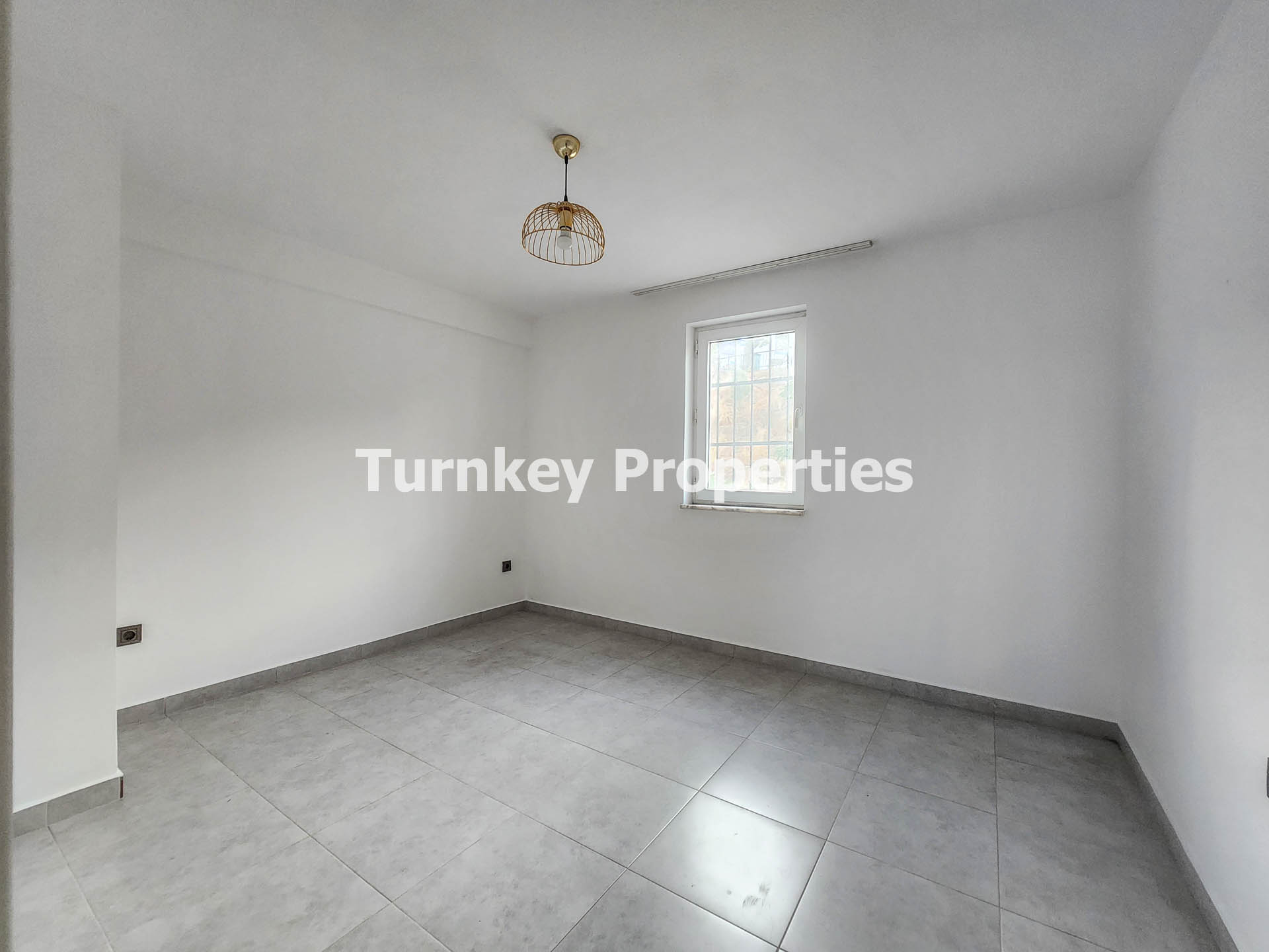 Gümüşlük Sahile Yakın, Manzaralı Senelik Kiralık 2 Yatak Odalı Ev