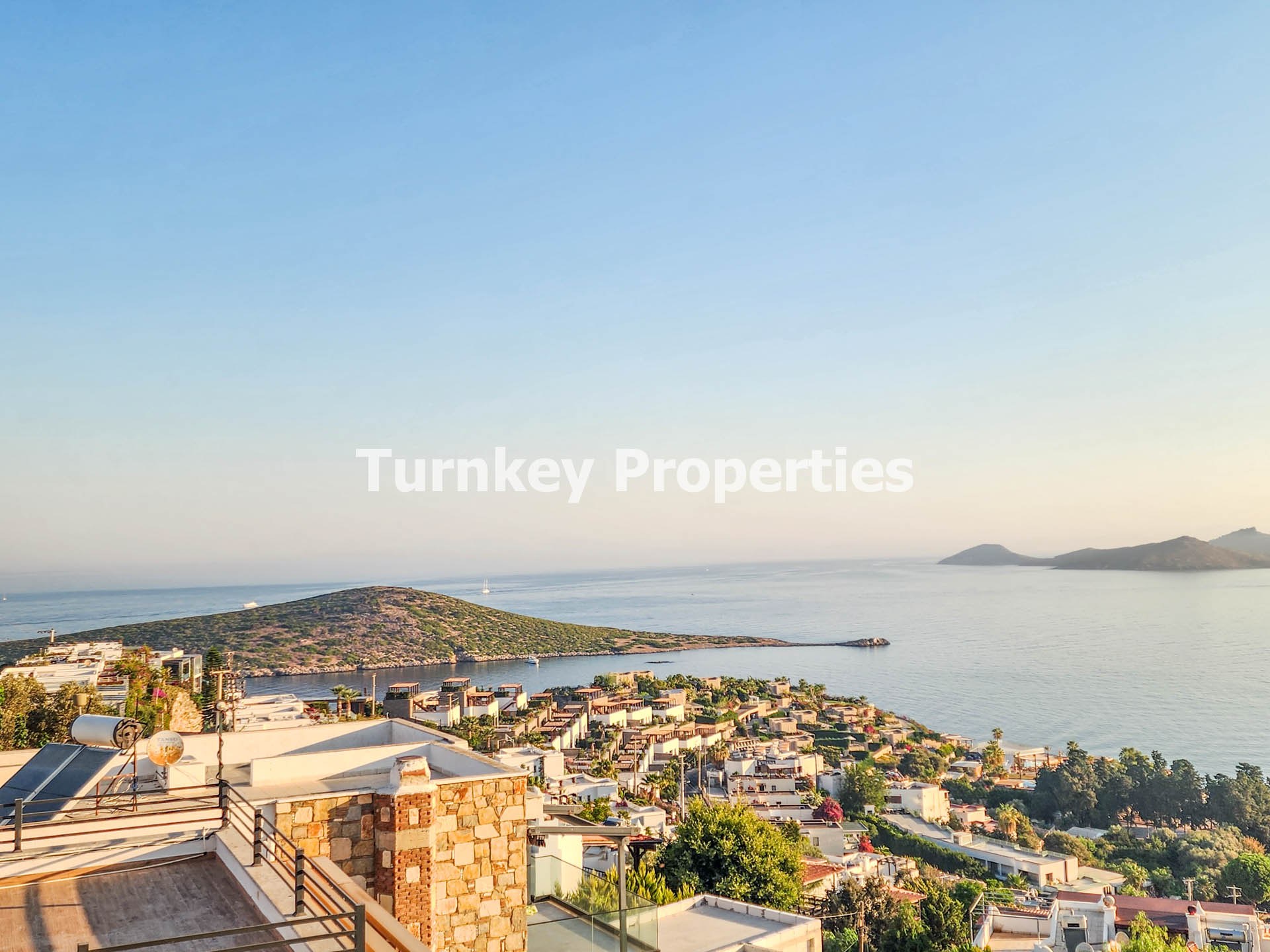 Bodrum Koyunbaba'da Satılık Müstakil Ev Deniz Manzaralı, Aidatsız