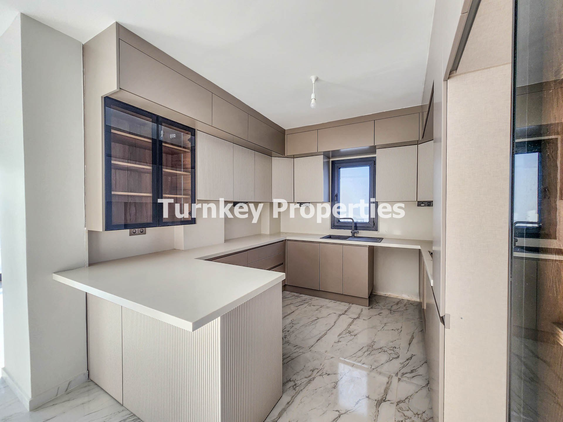Bodrum Koyunbaba'da Satılık Müstakil Ev Deniz Manzaralı, Aidatsız