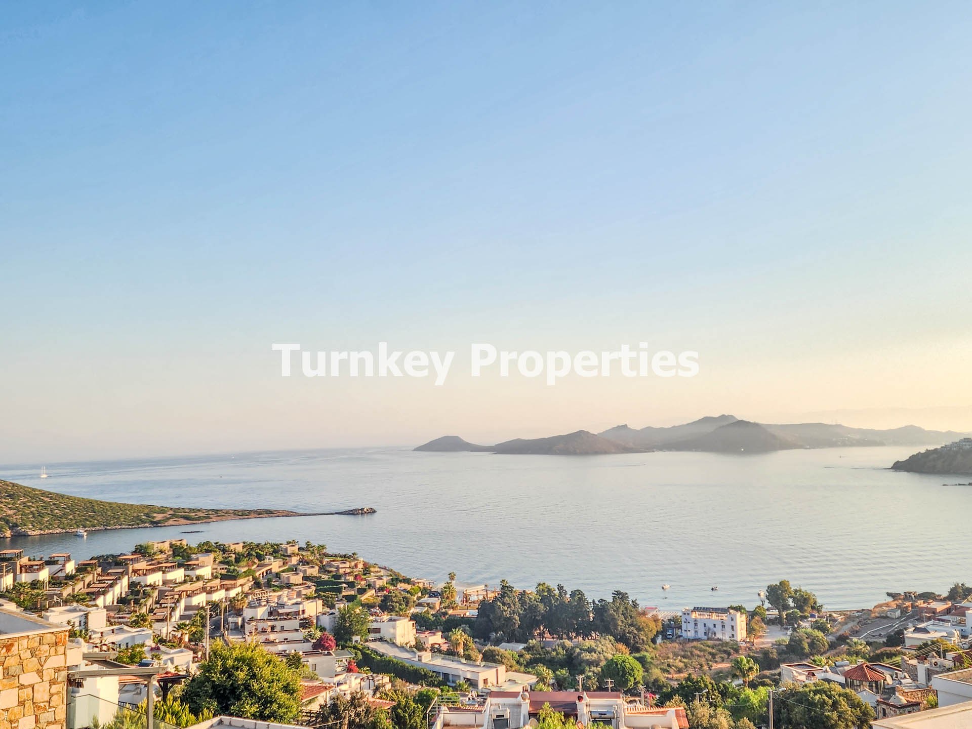 Bodrum Koyunbaba'da Satılık Müstakil Ev Deniz Manzaralı, Aidatsız