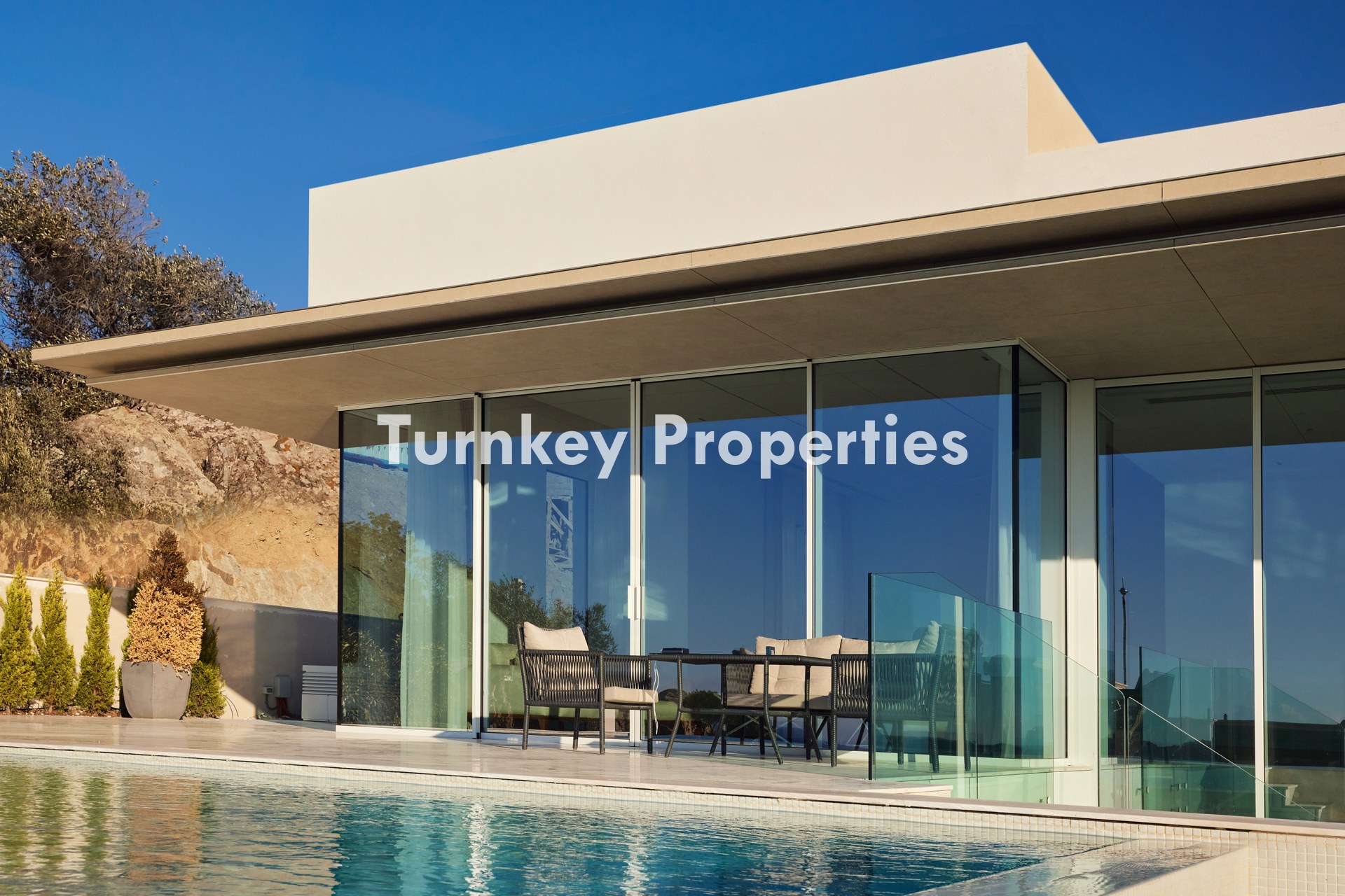 Yalıkavak Marina Manzaralı Satılık Süper Lüks Özel Havuzlu Villa