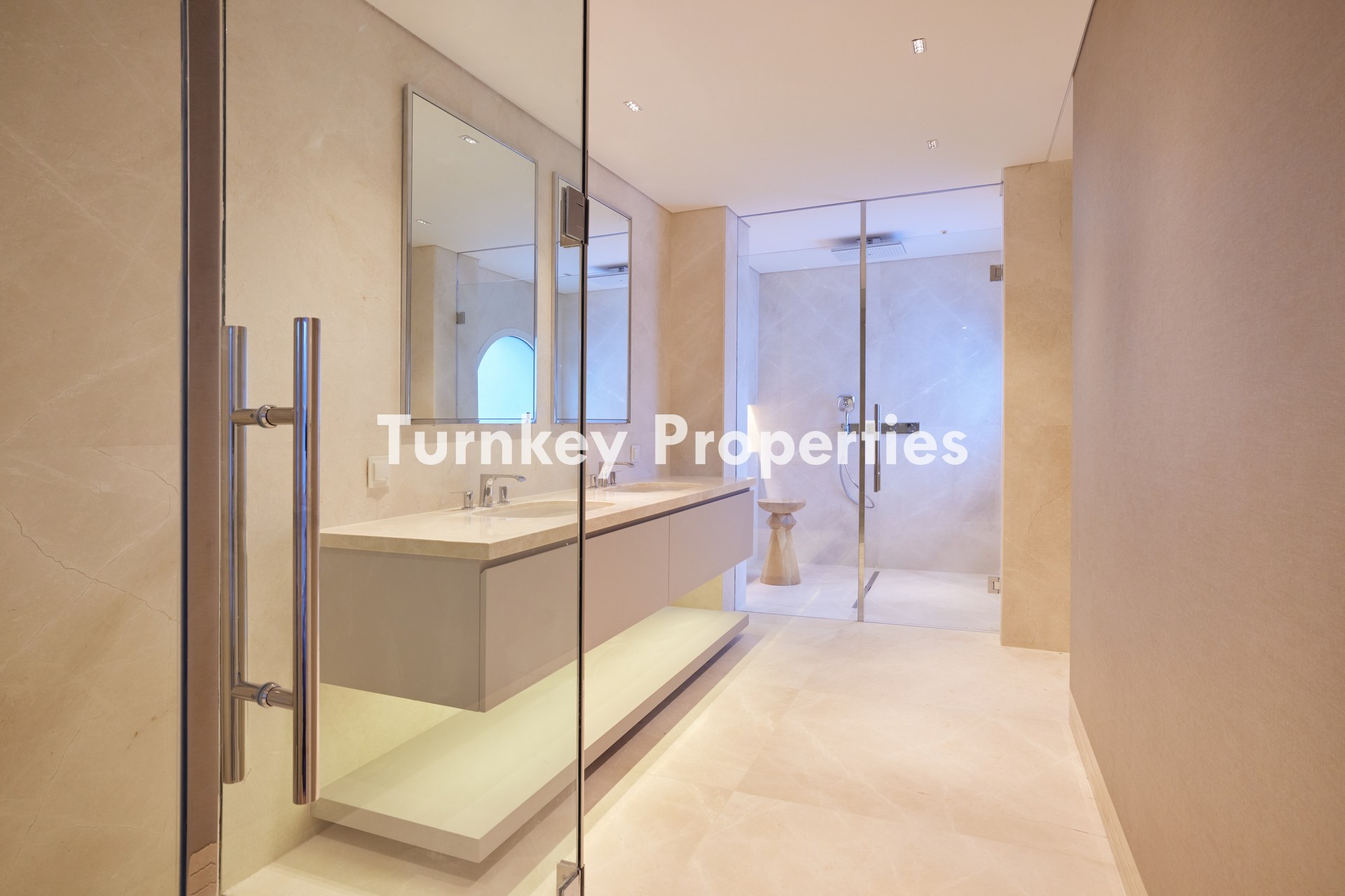 Yalıkavak Marina Manzaralı Özel Havuz Sezonluk Kiralık Lüks Villa